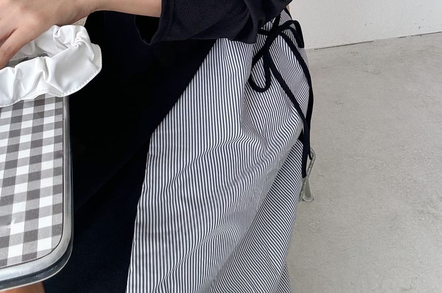 Chubby Girl - Gestreepte midi-jurk met lange mouwen