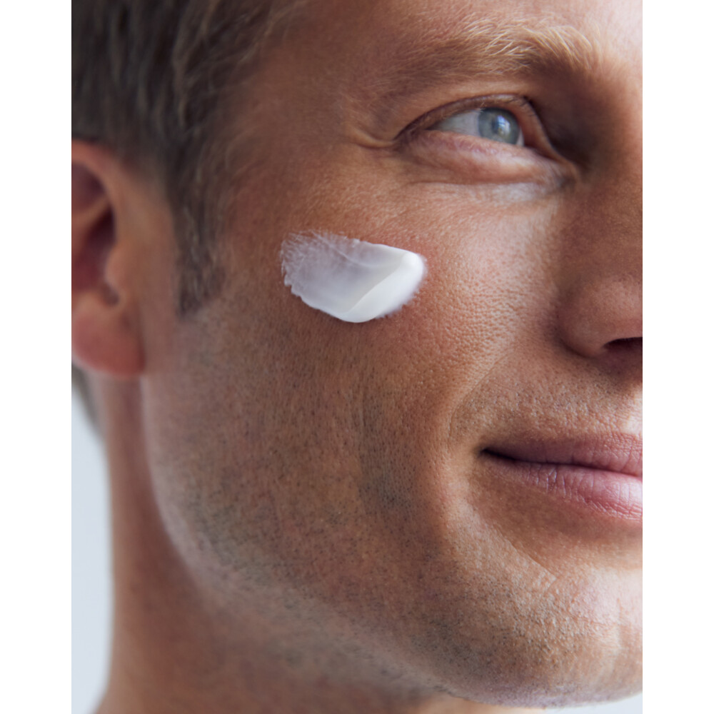 3x Nivea Men Moisturizer Sensitive SPF 1575 ml