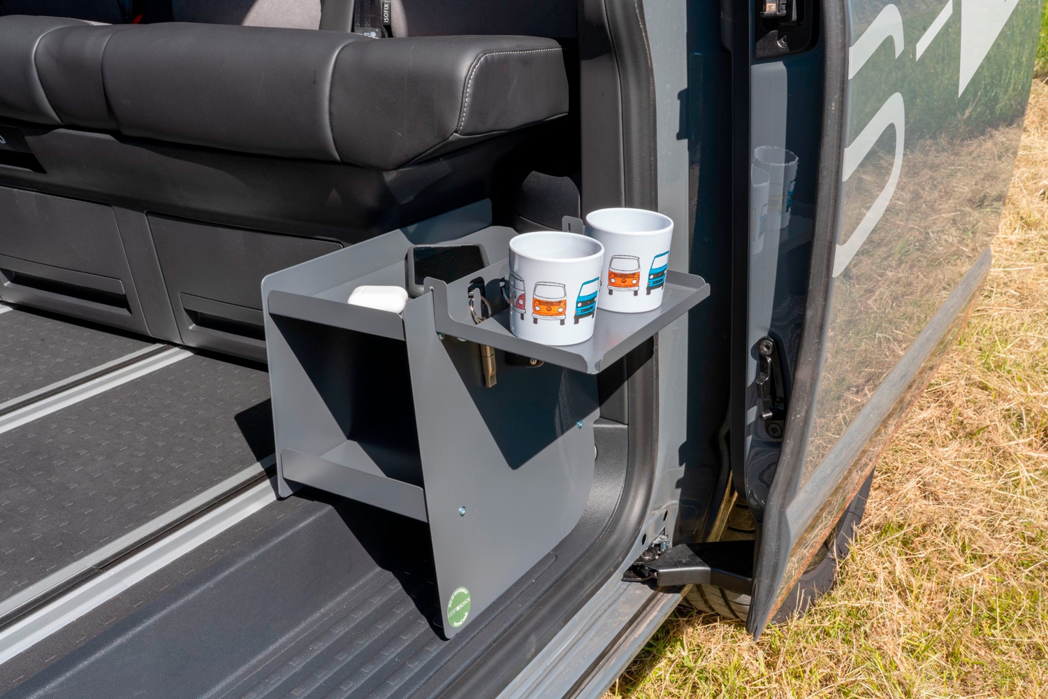 BusBoxx shoeBOXX VW T5 / T6 Schuhregal für Fahrerseite