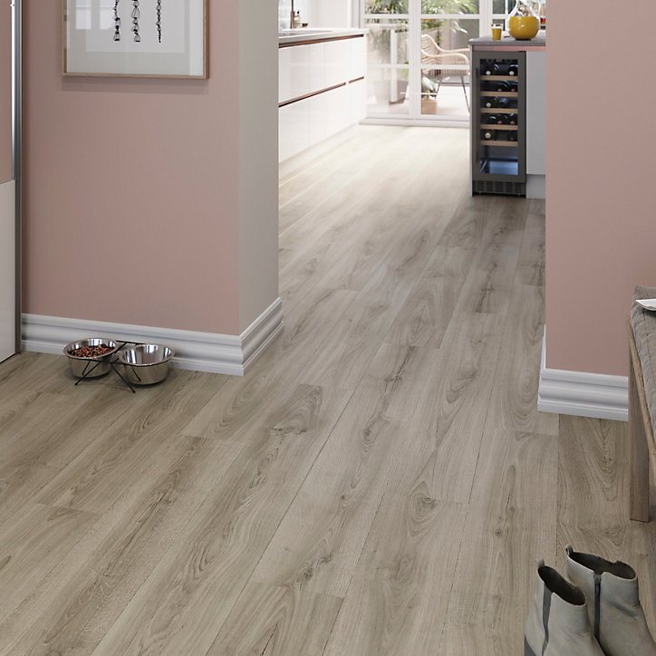 Sol stratifié clipsable Cleobury chêne gris 10 mm compatible pièces humides