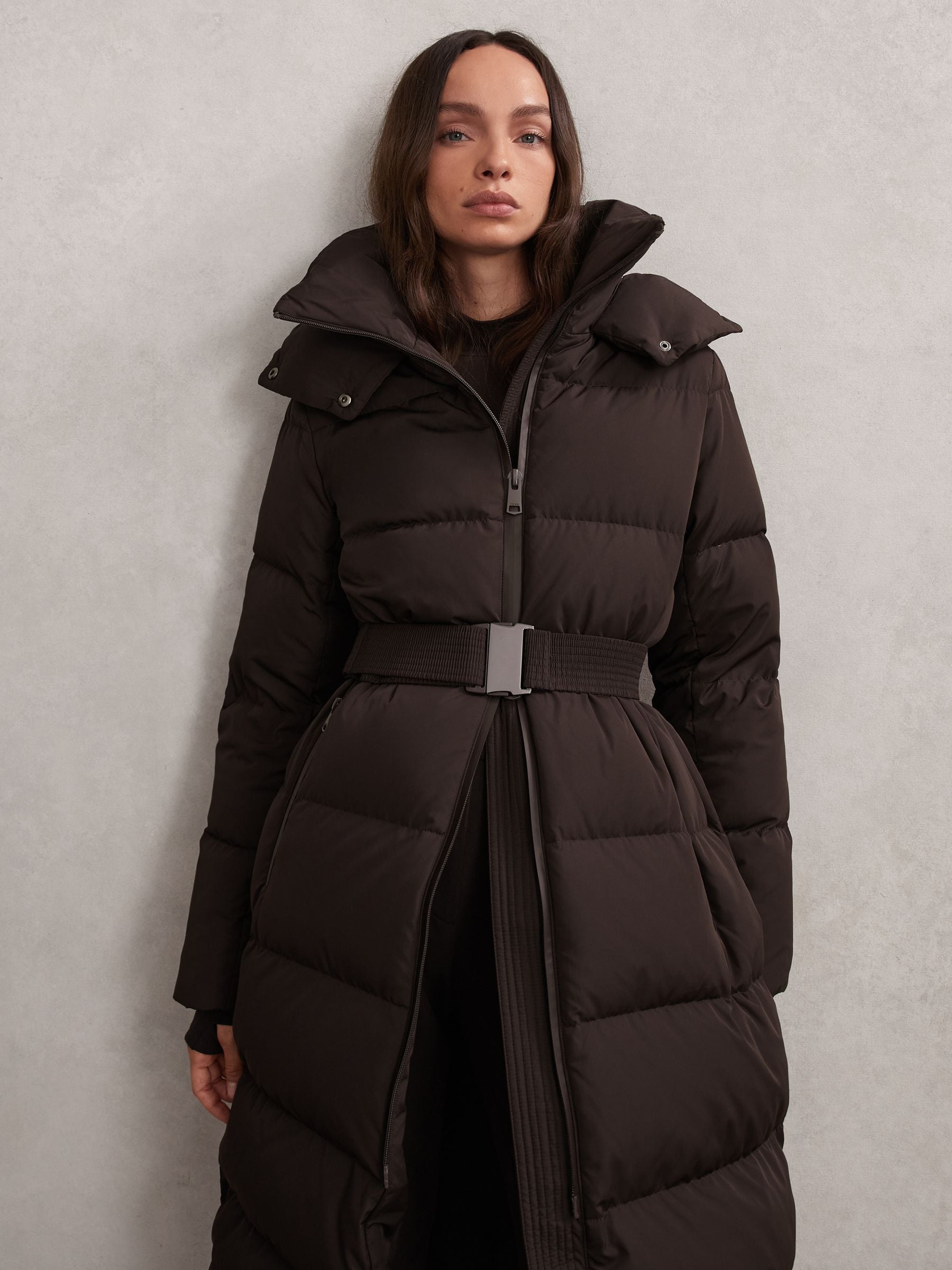 Chocoladebruin - Reiss Colette Belted Longline Hooded Puffer Coat