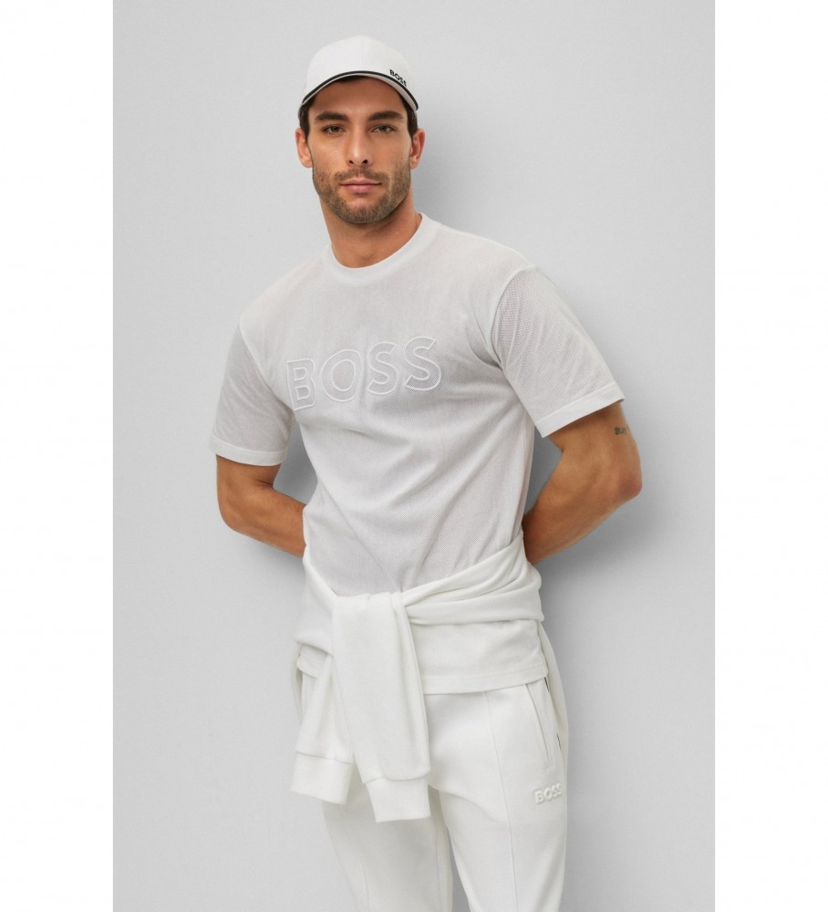 Boné BOSS com detalhes em branco