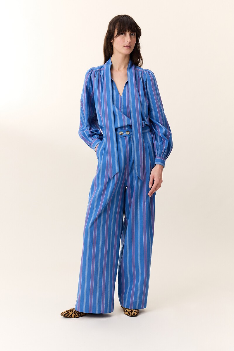 LEON & HARPER<br>Blusa listrada com gola laço CILIAN