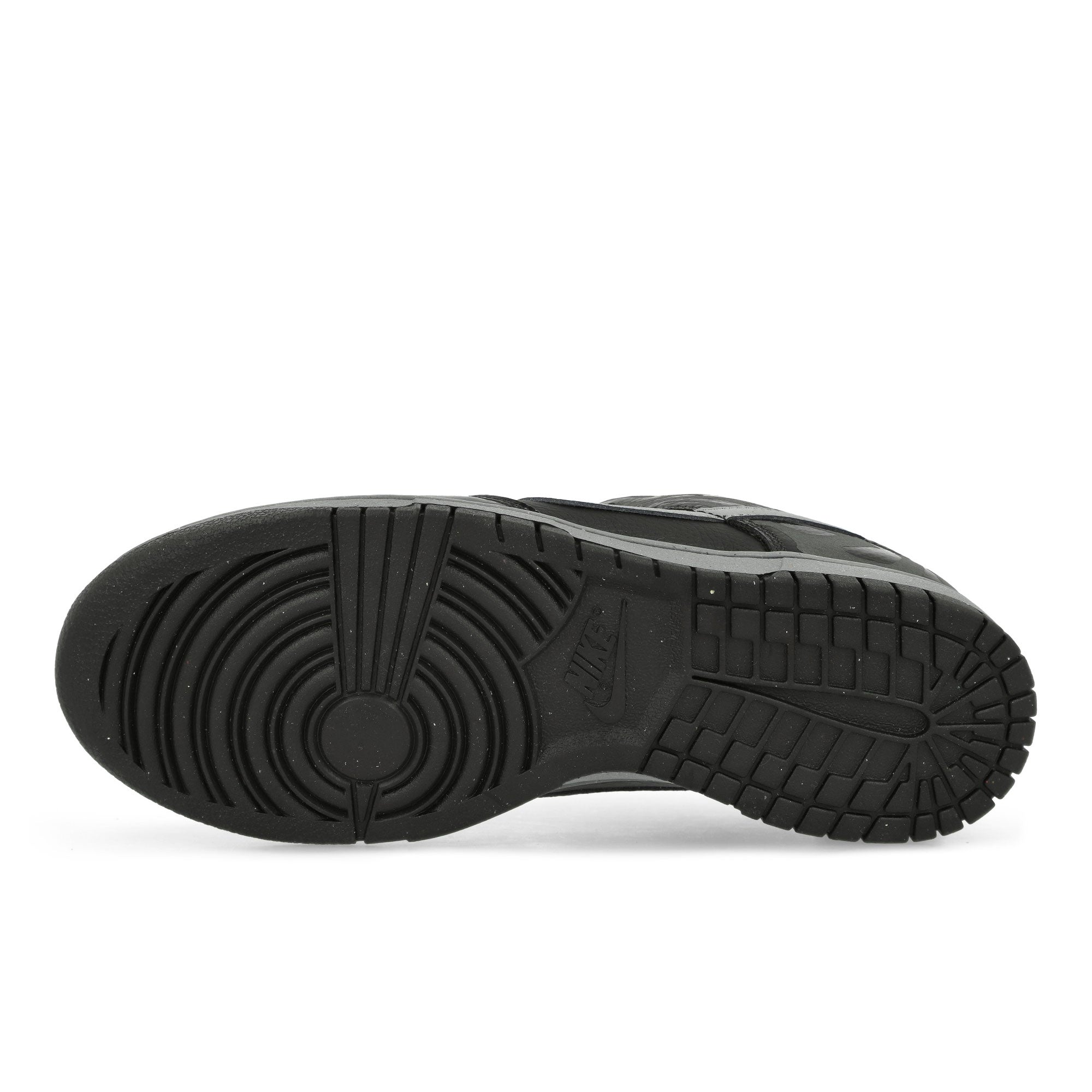 Nike<br>Dunk Low Retro QS