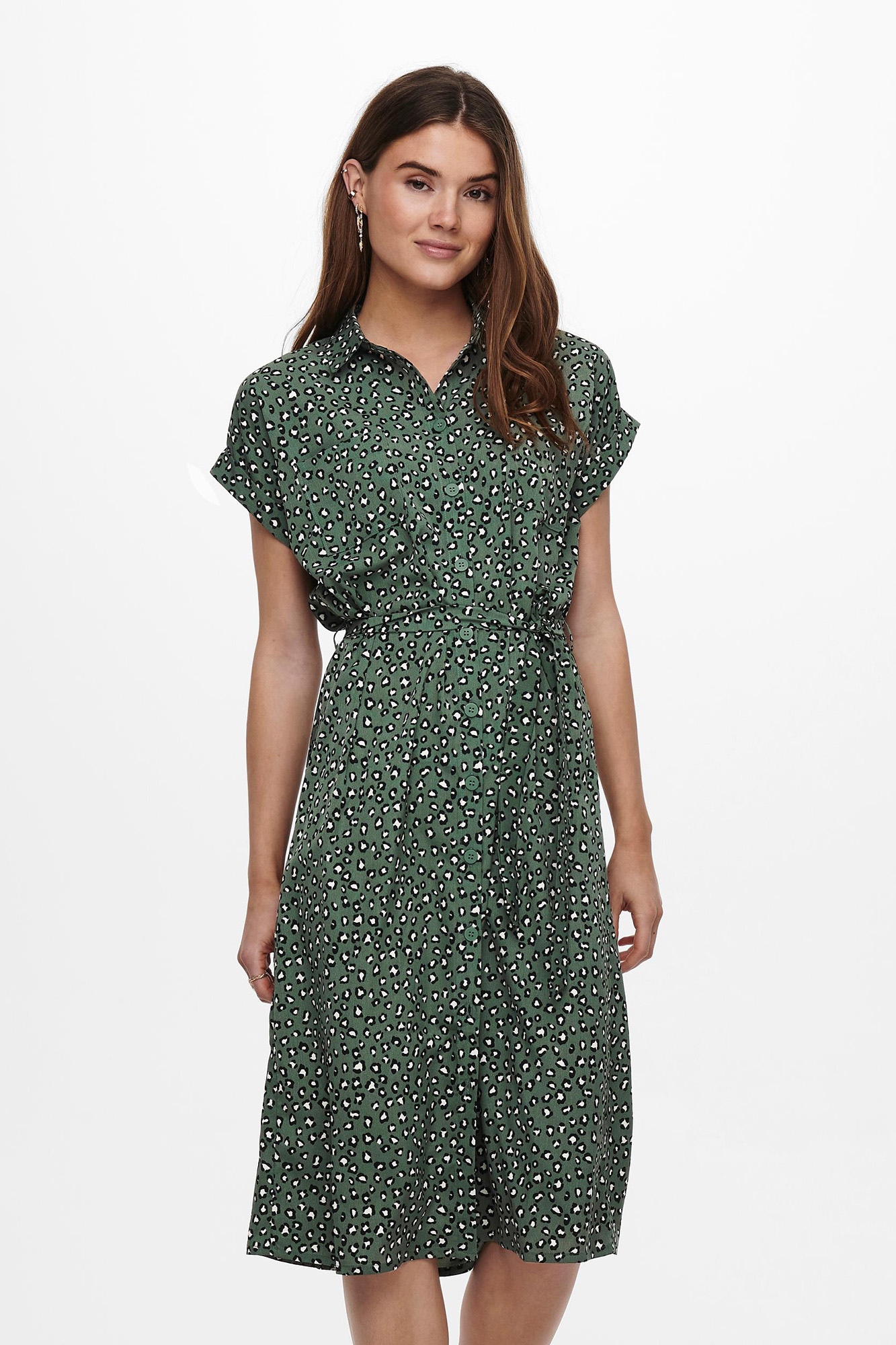 Vestido midi estilo camisa