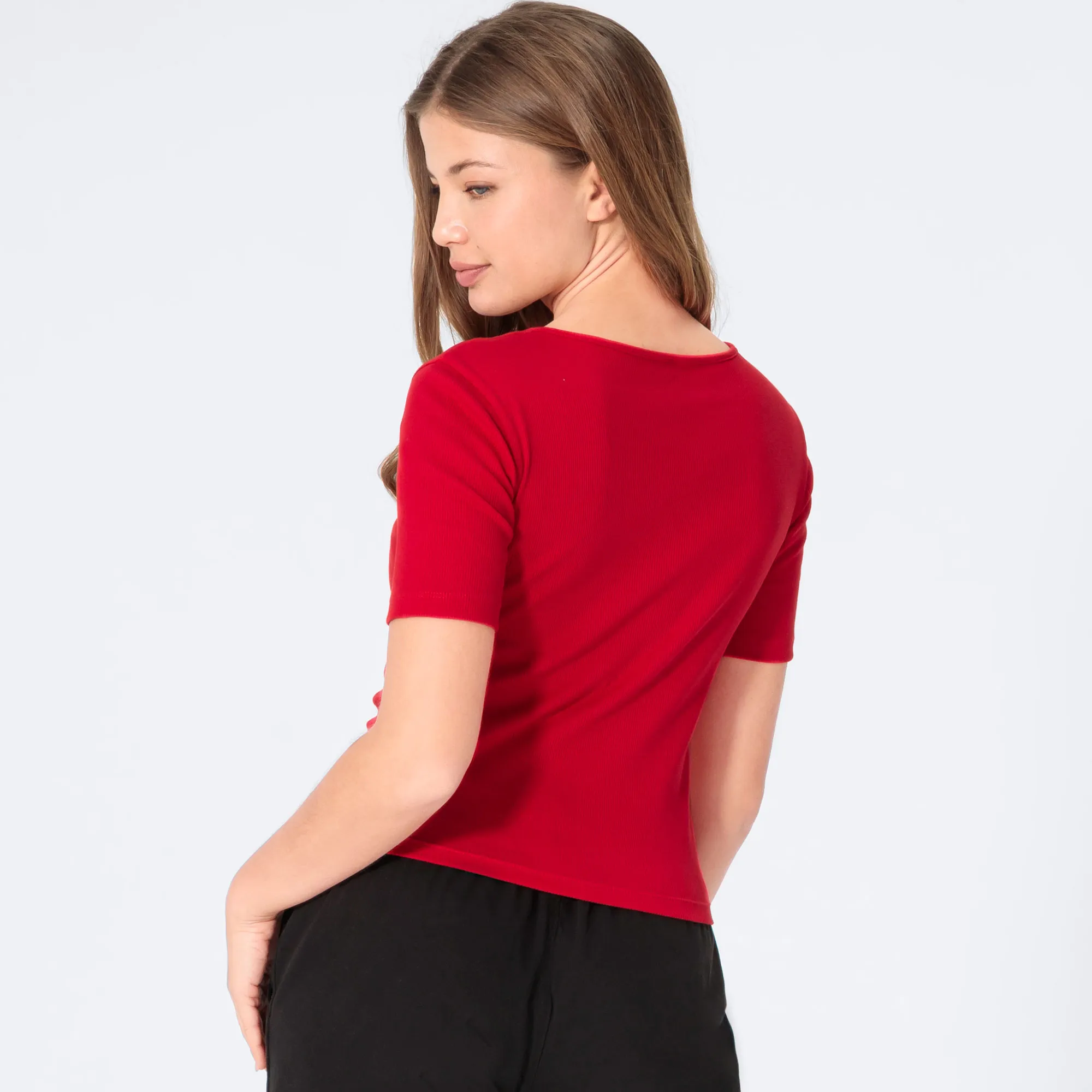 Damen-T-Shirt mit Zierkette