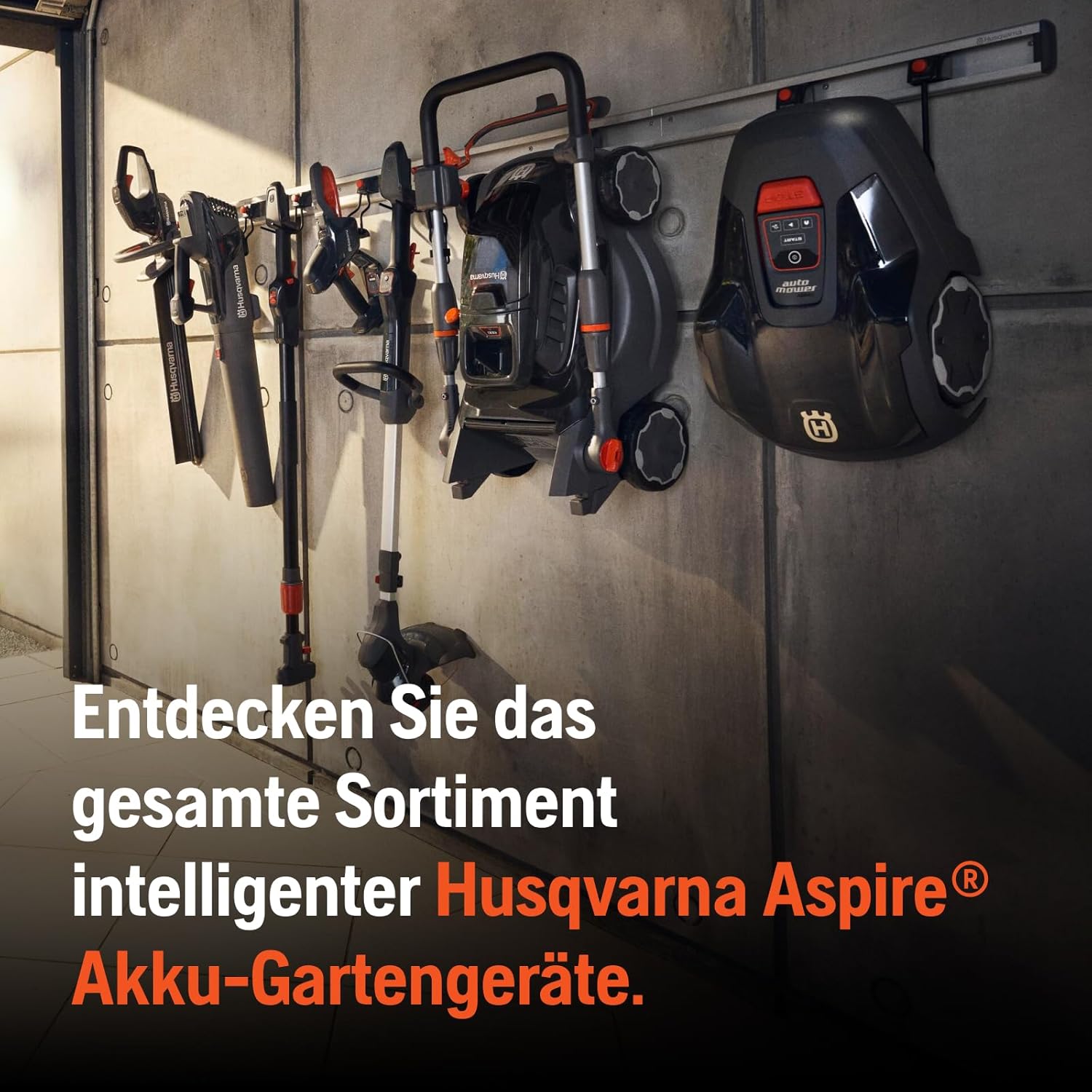 Husqvarna Akku Rasentrimmer Aspire T28-P4A mit 18 V 2,5Ah Akku (P4A 18-B45) und Ladegerät (P4A 18-C70), Elektrischer Rasenkantenschneider mit Faden, Freischneider