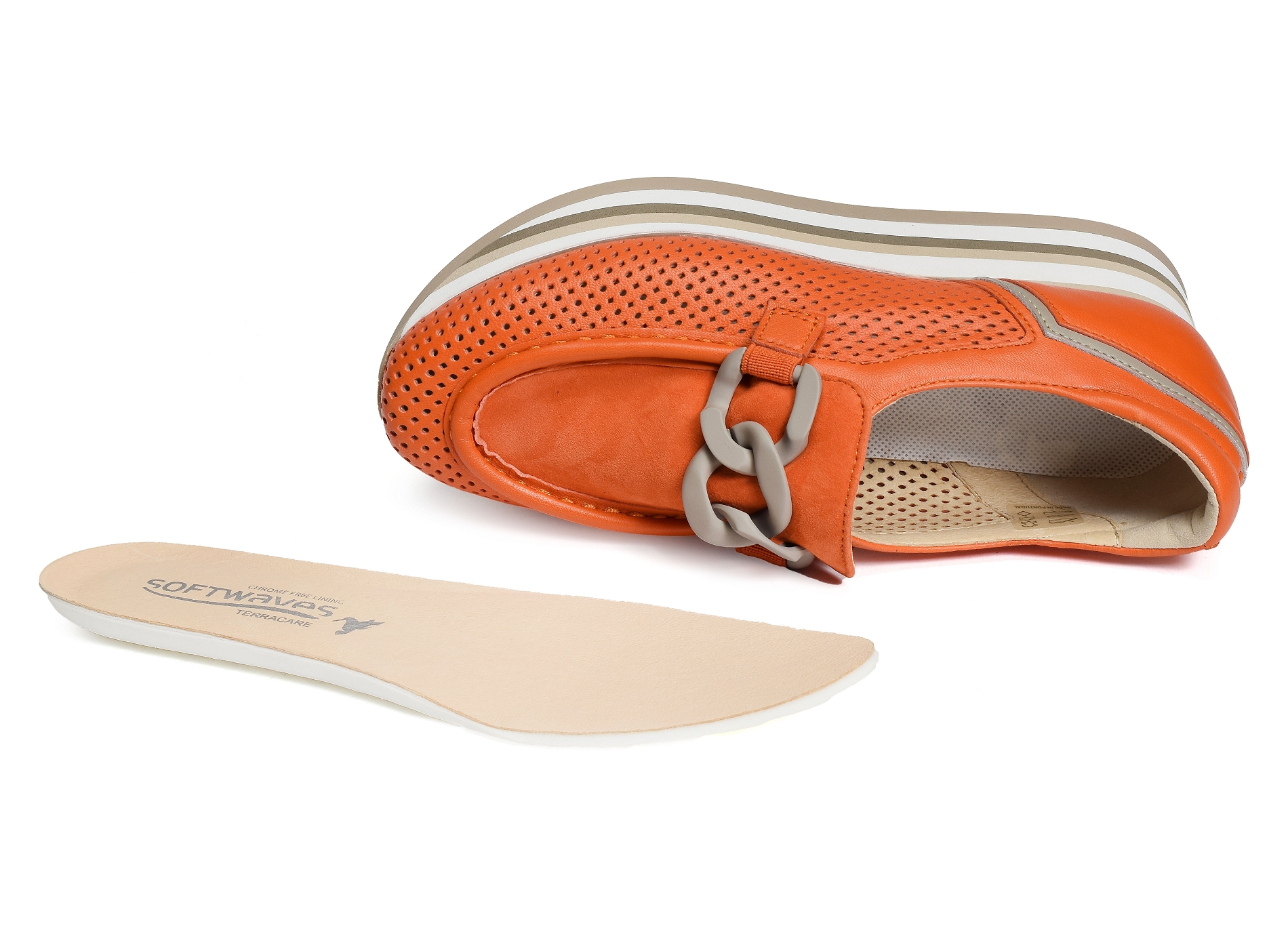 Cassie orange