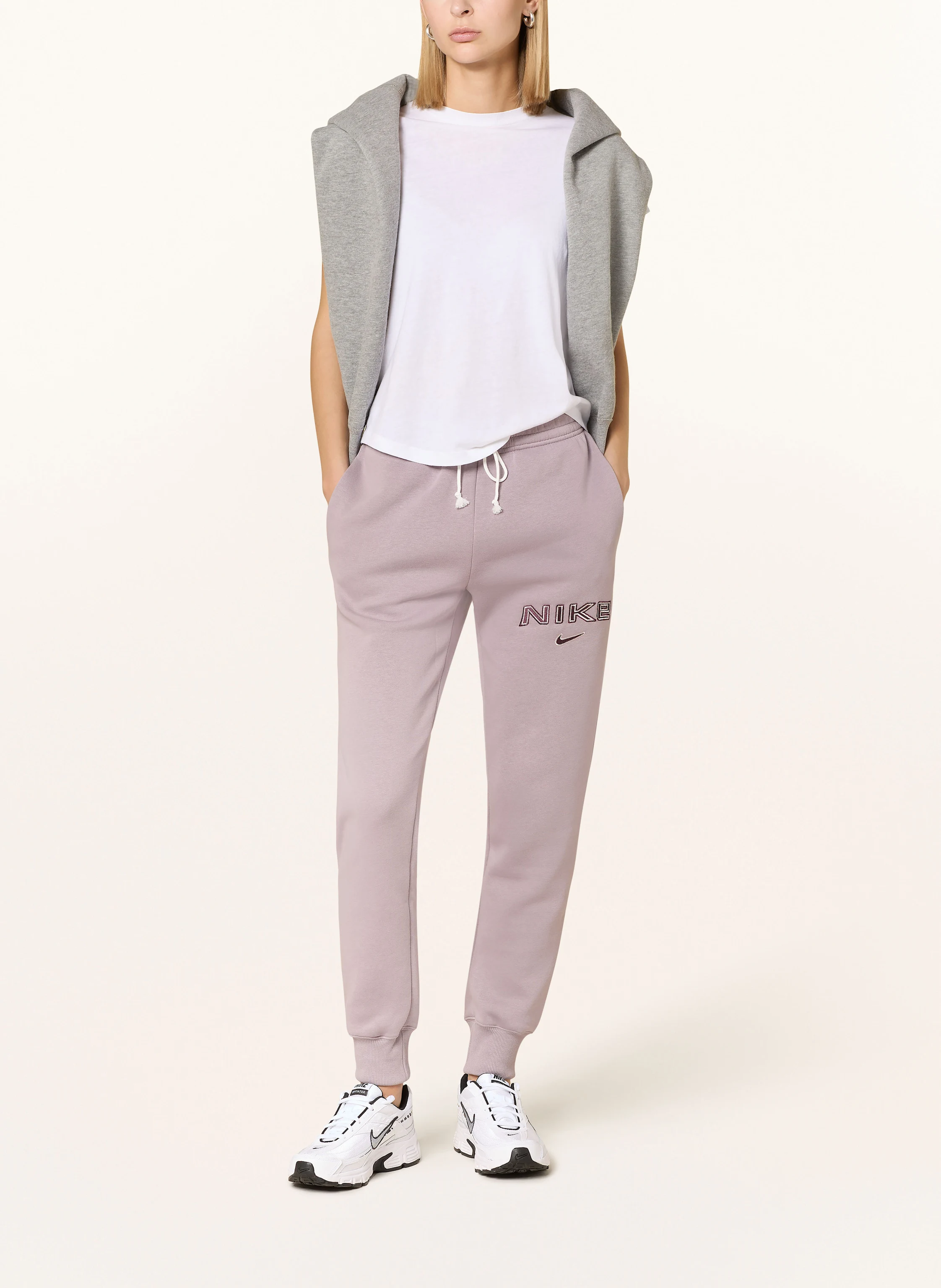 Nike Sweatpants SPORTSWEAR PHOENIX