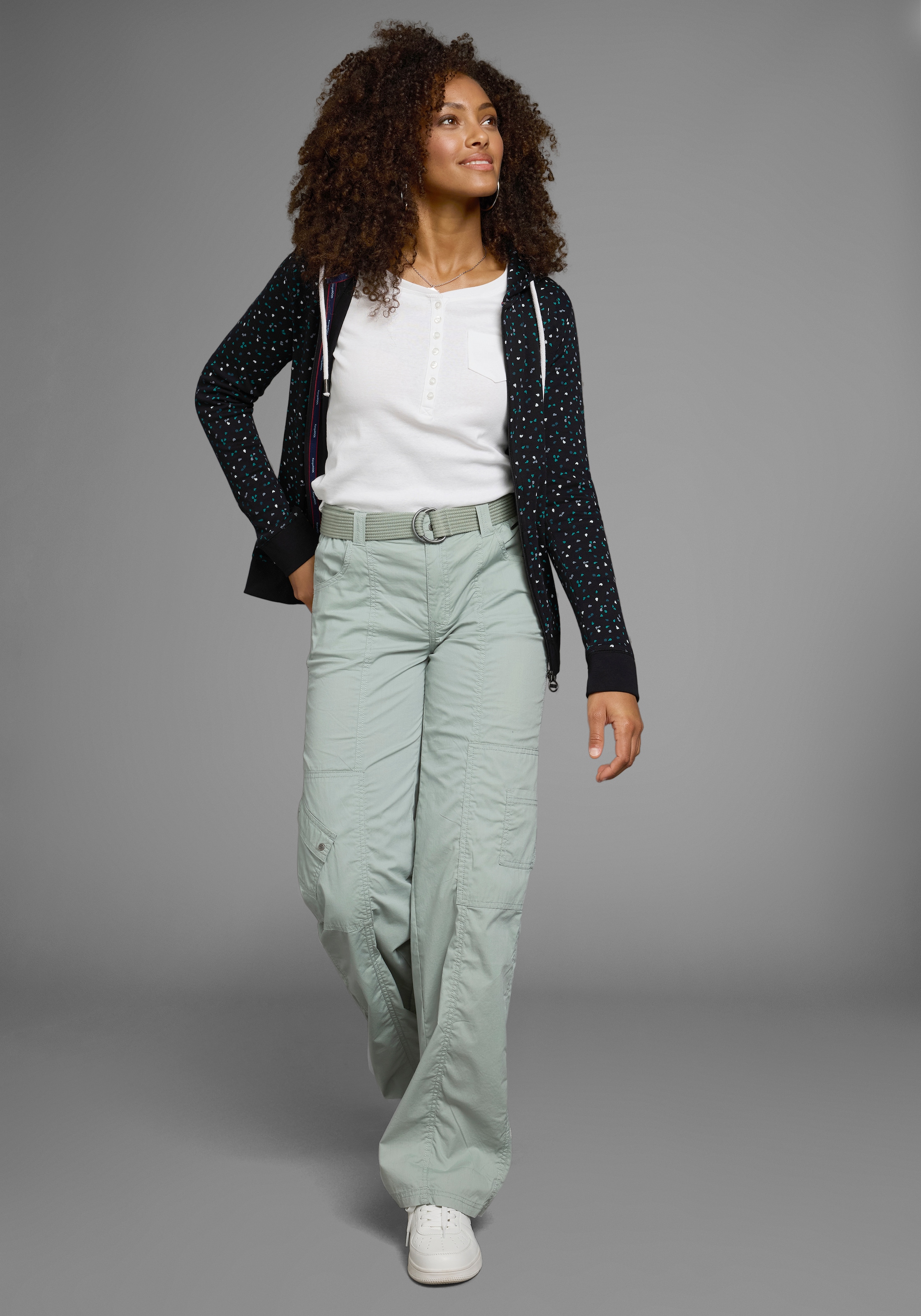 KangaROOS Kapuzensweatjacke , mit  sportlichem Minimal-Print
