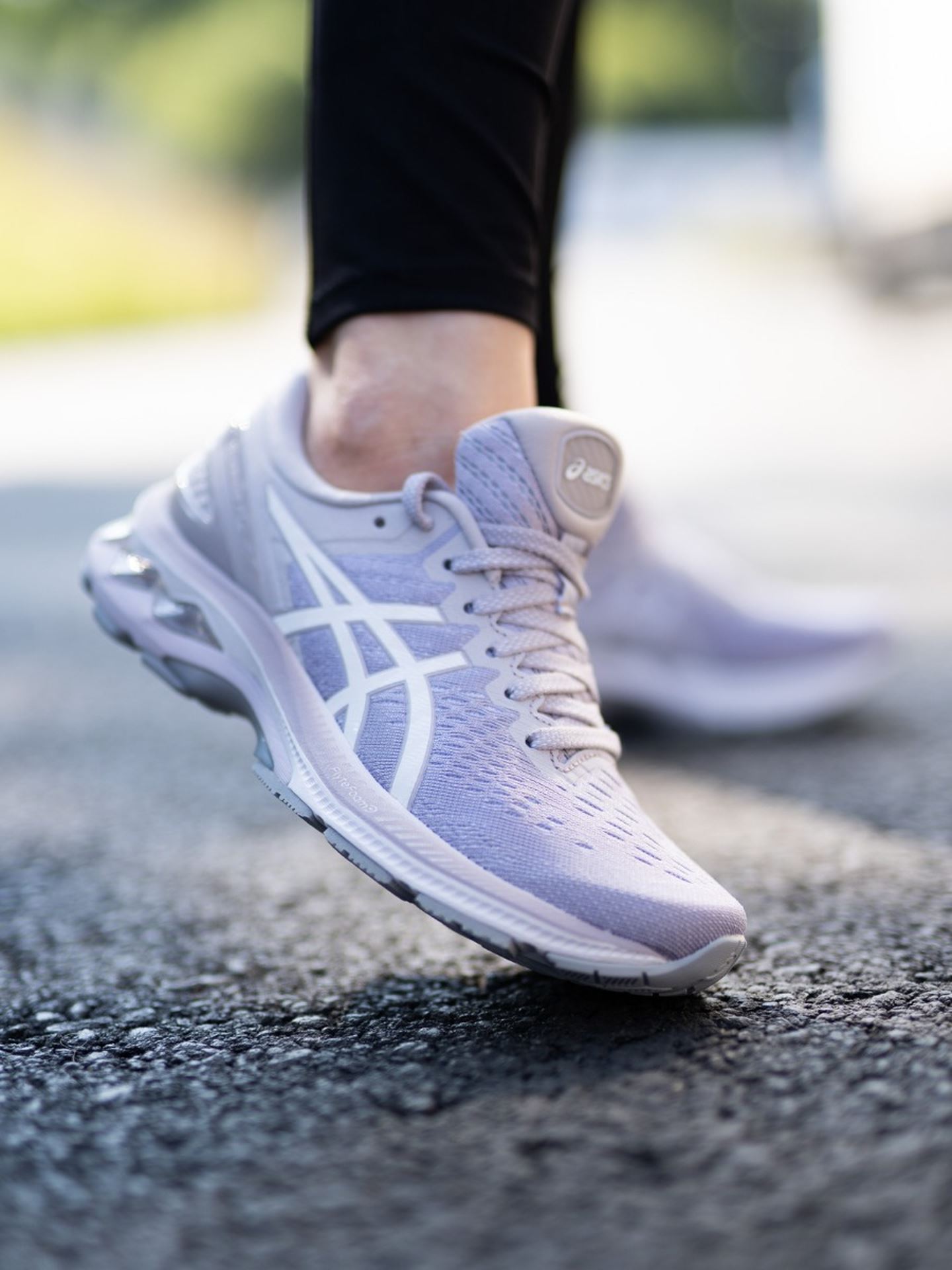 Gel-Kayano 27