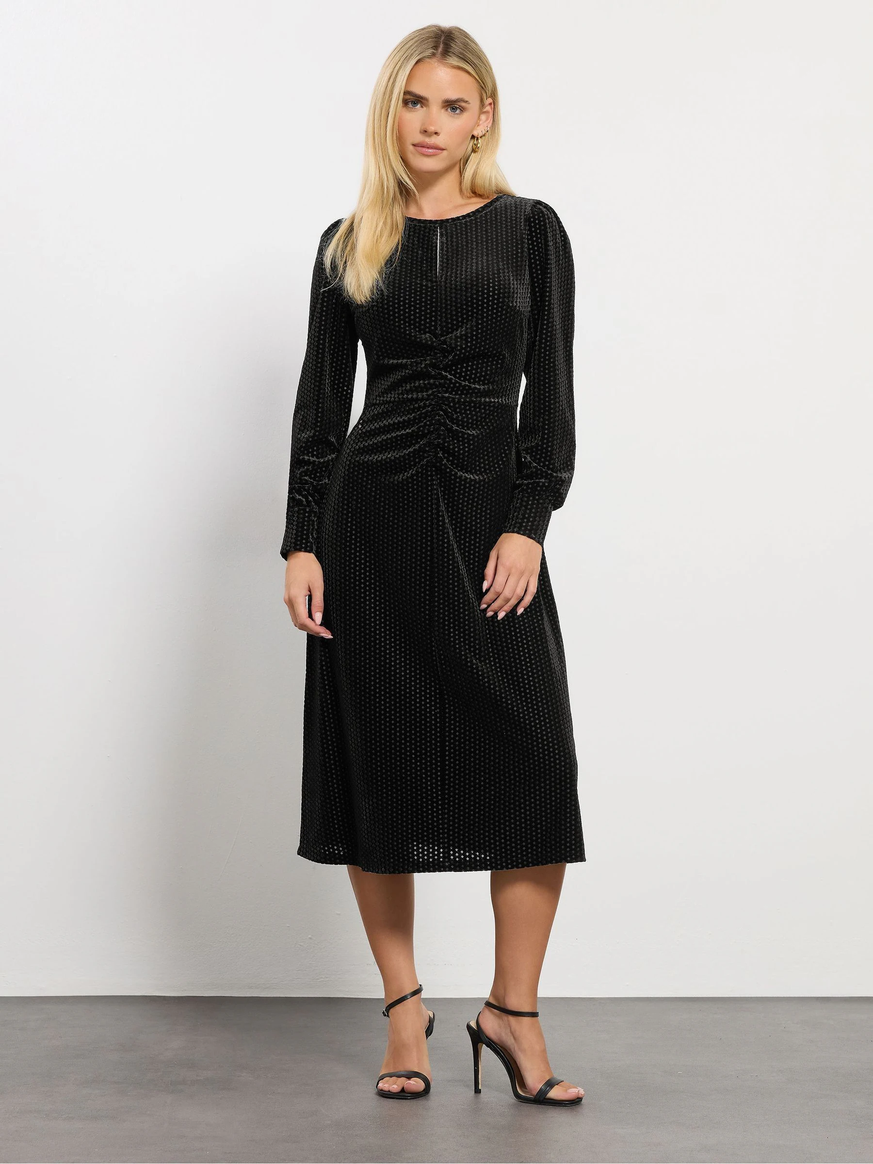 M&Co Petite Keyhole Velvet Dress