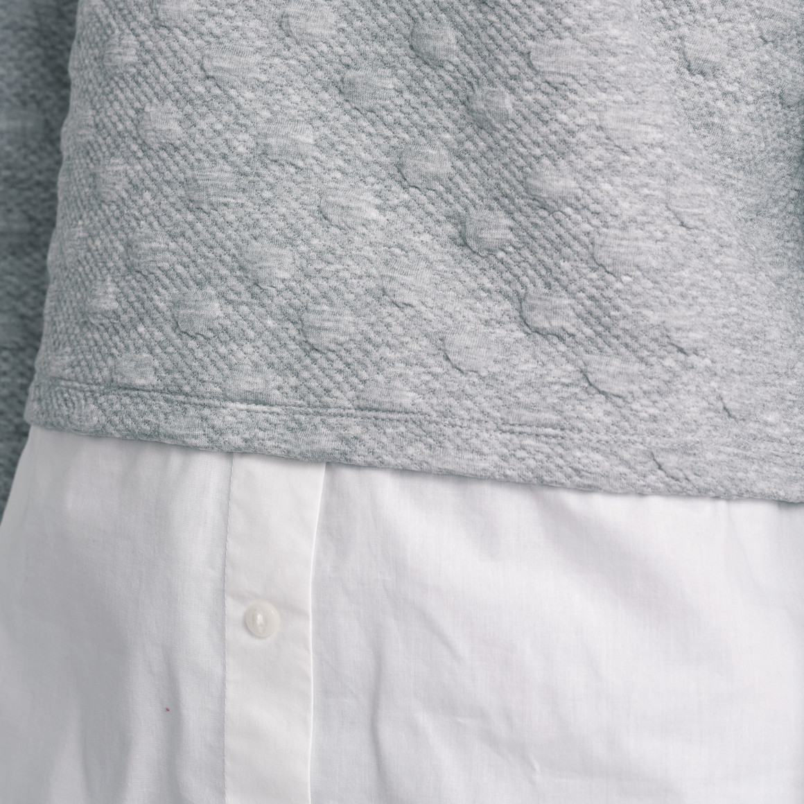 Gina Damen Strickpullover mit Blusen-Einsatz hellgrau / weiss