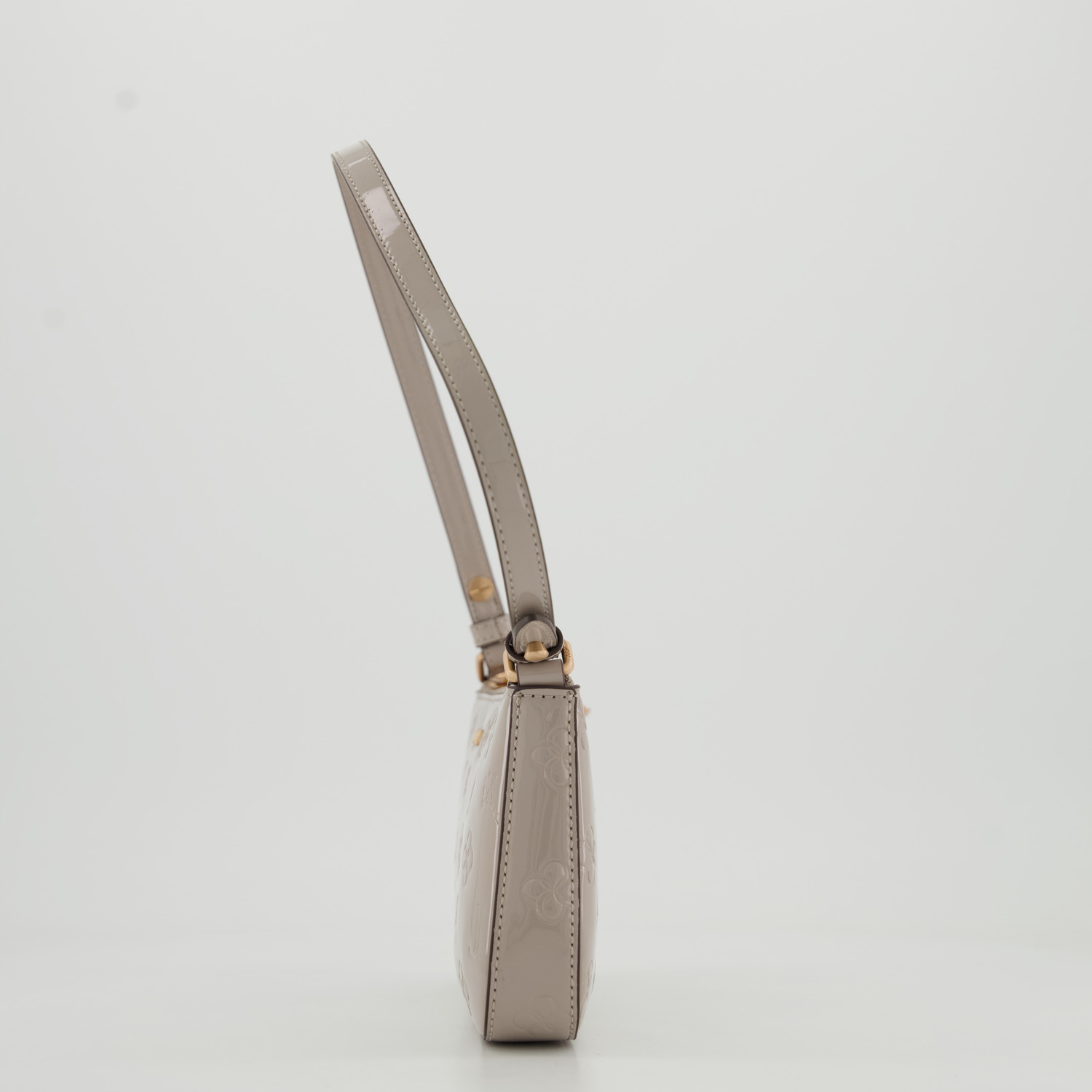 Joop Decoro lucente eunike shoulder