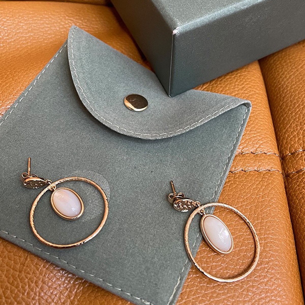Boucles d'oreilles Saunier Gemme