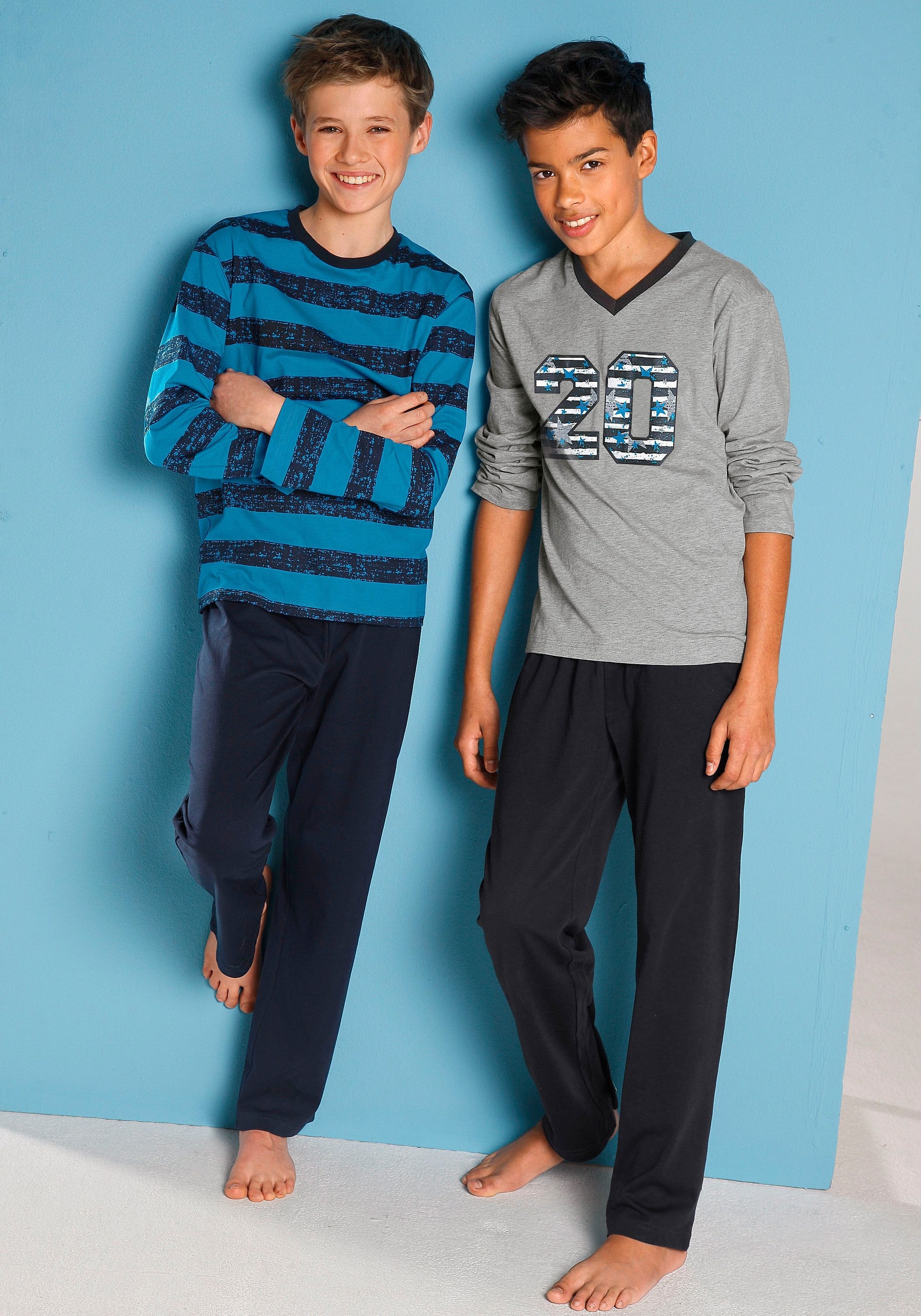 AUTHENTIC LE JOGGER Pyjama, 4 Stk. mit lässigem Druck und gedruckten Streifen