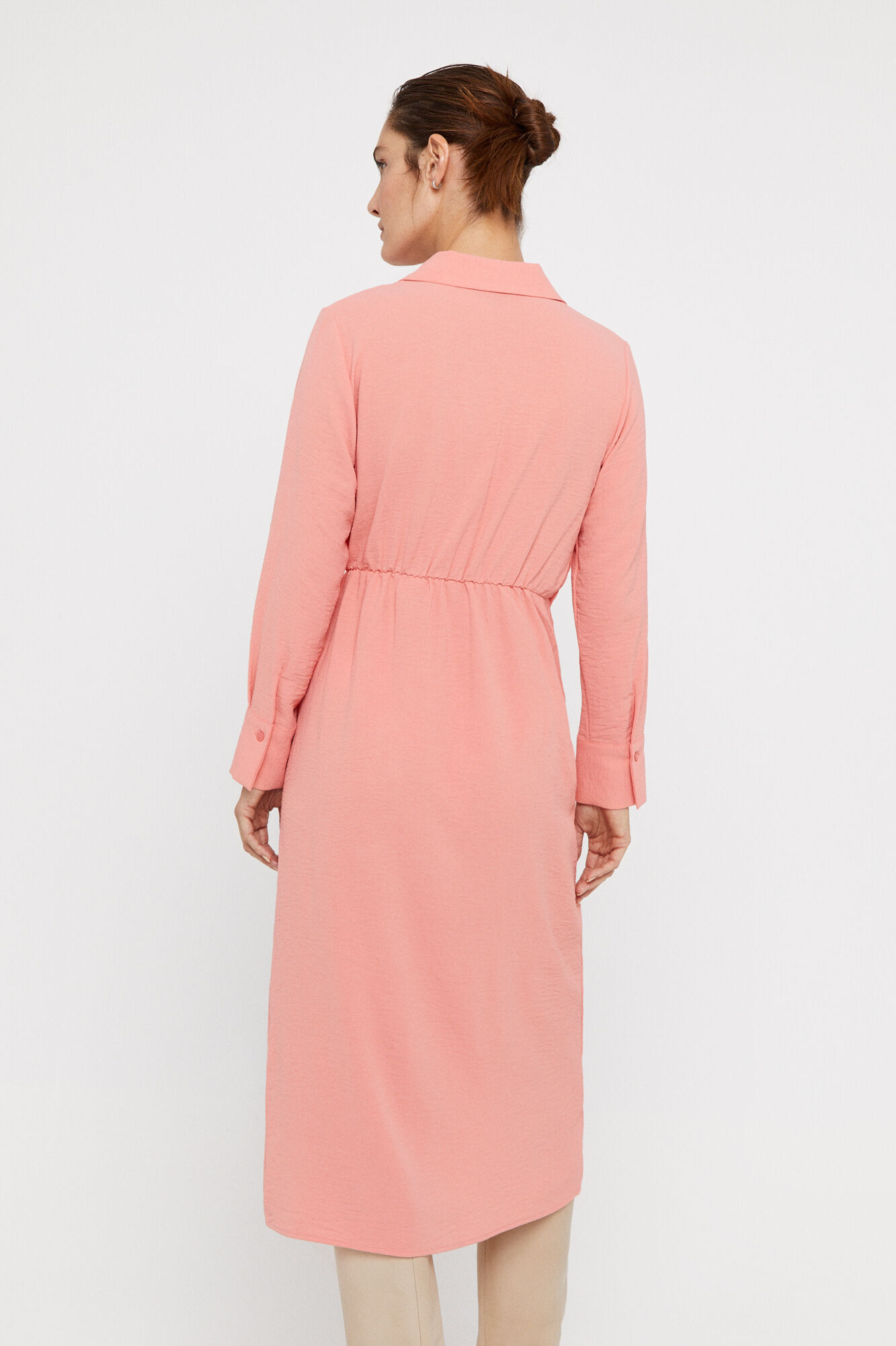 Vestido midi cruzado - Coral