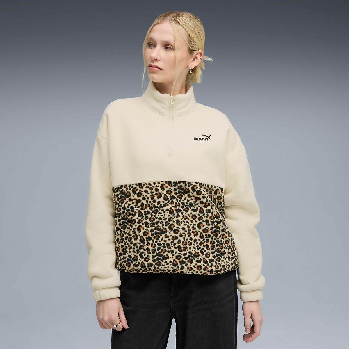 PUMA<br>Moletom com zíper e estampa de leopardo ESSENTIAL GRAPHIC
