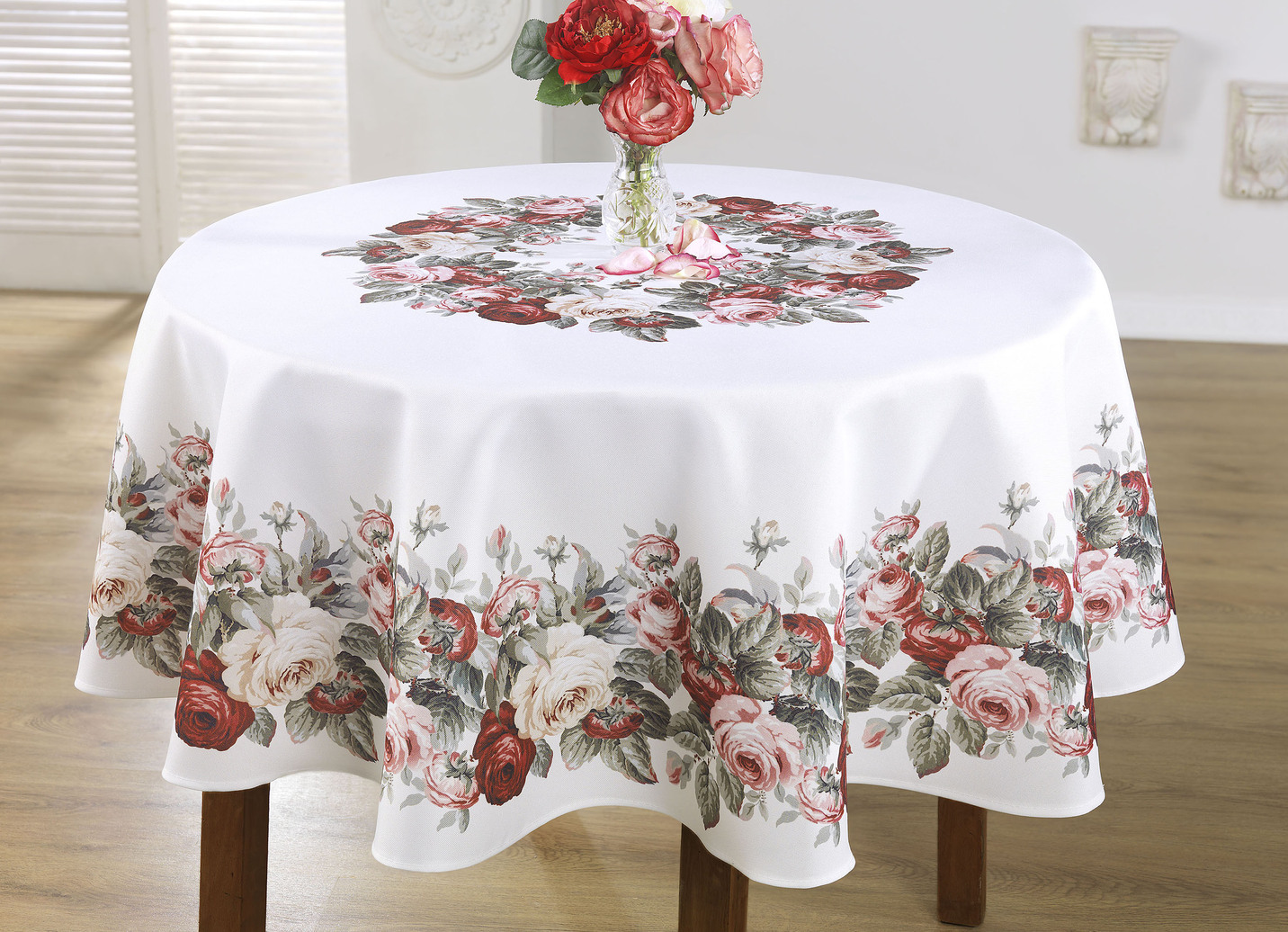 Aussdrucksstarke Tischdecke mit bezauberndem Rosen-Dessin