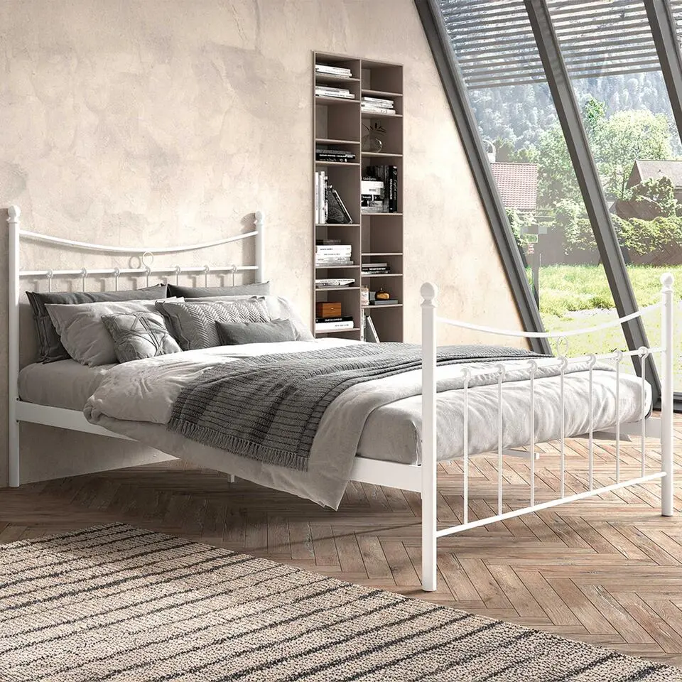 Bed Liza 140x200 met lattenbodem - wit