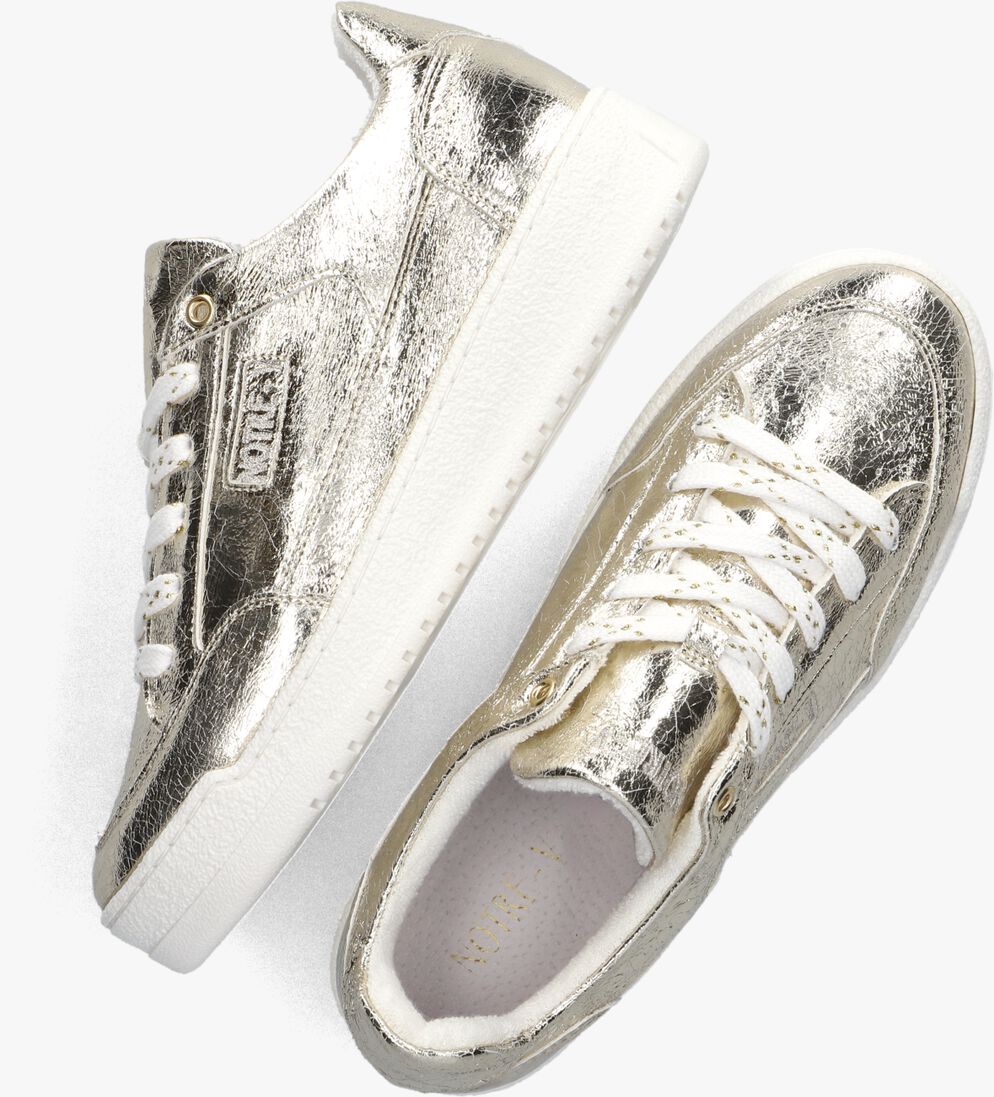 NOTRE-V gouden notre-v lage sneakers yenthe 2