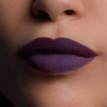 LAST Rouge à lèvres Pure Violet