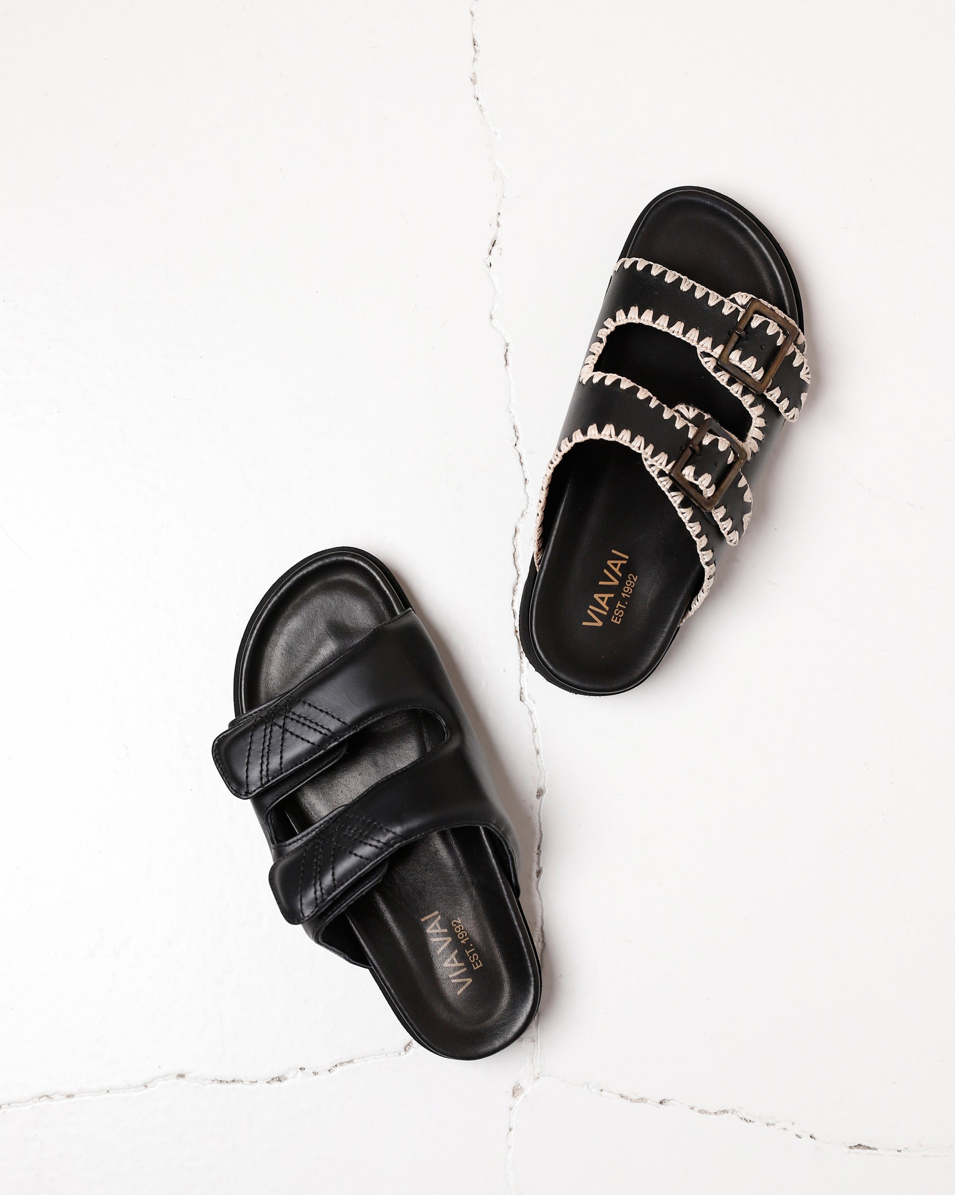 VIA VAI zwarte slippers Rae Lidia
