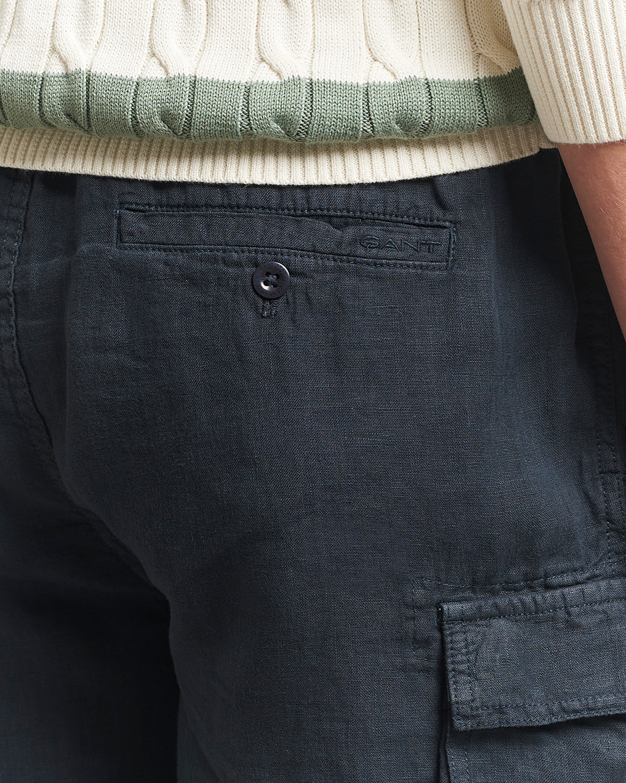 GANT Regular Fit Linen Cargo Shorts Darkened Navy