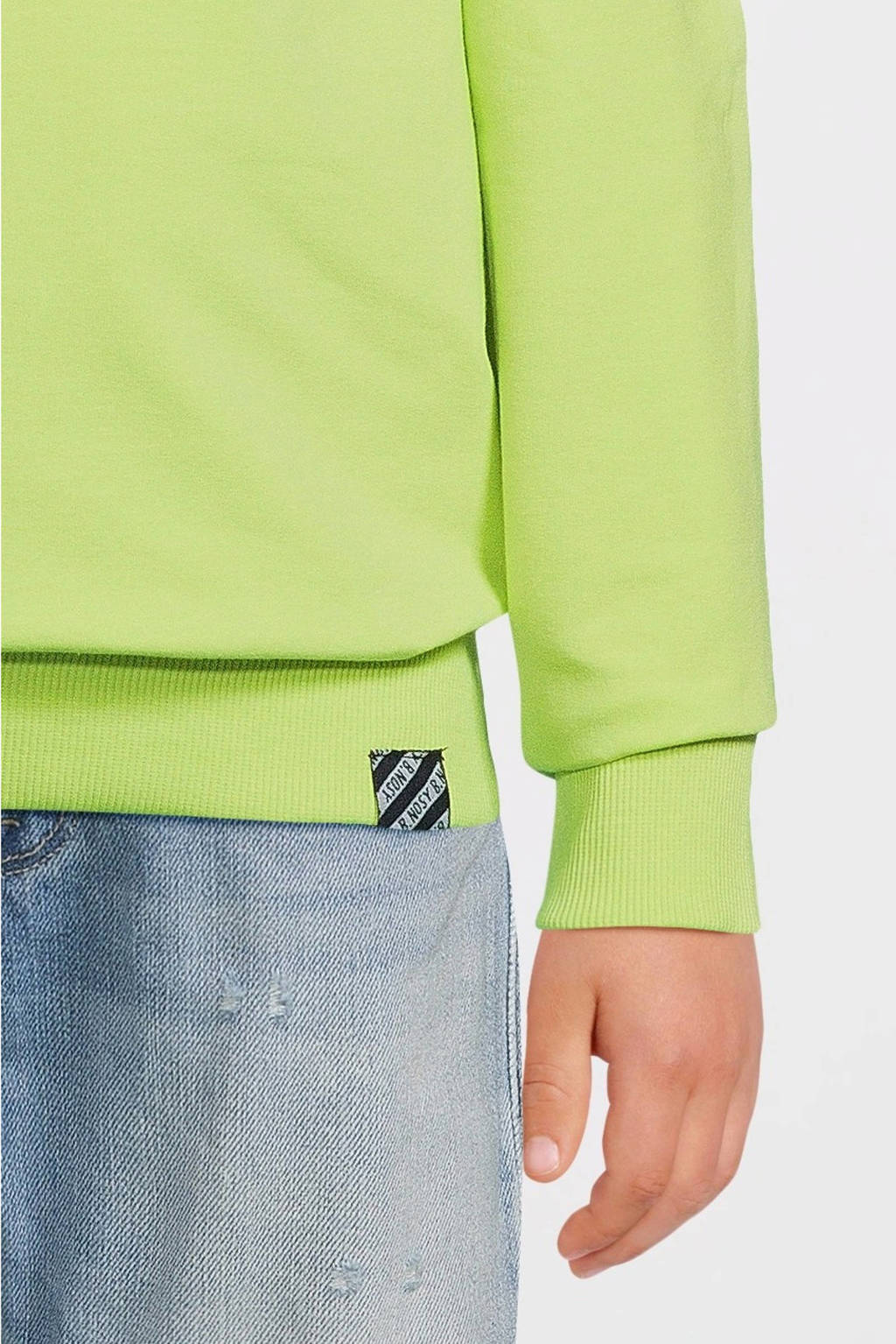 B.Nosy sweater Sef met tekst felgroen