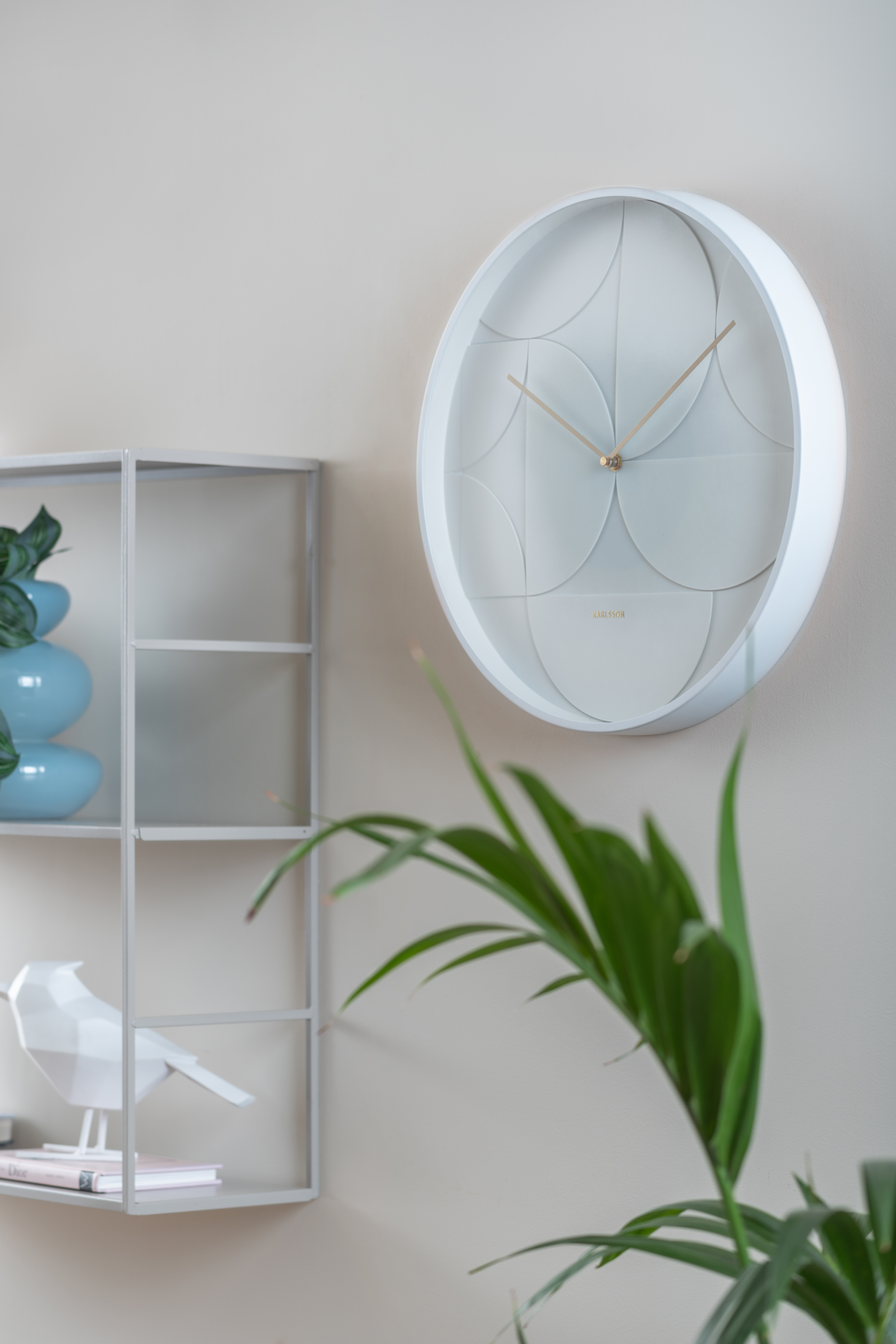 Wall clock Echelon Circular white