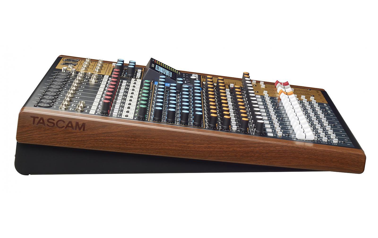 Mischpult Model 16<br>16-Kanal Hybrid Mischpult