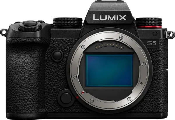 Panasonic Lumix DC-S5 - Digitalkamera - spejlløst - 24.2 MP - Full Frame - 4K / 60 fps - kun kamerahus - Wi-Fi, Bluetooth - sort