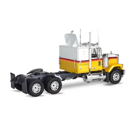 Revell Chevy Bison Semi Truck