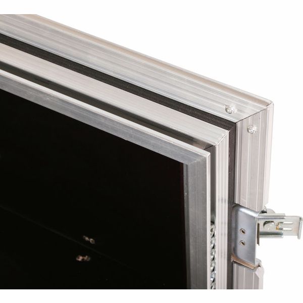 Thon Triple Door Rack 4U 55