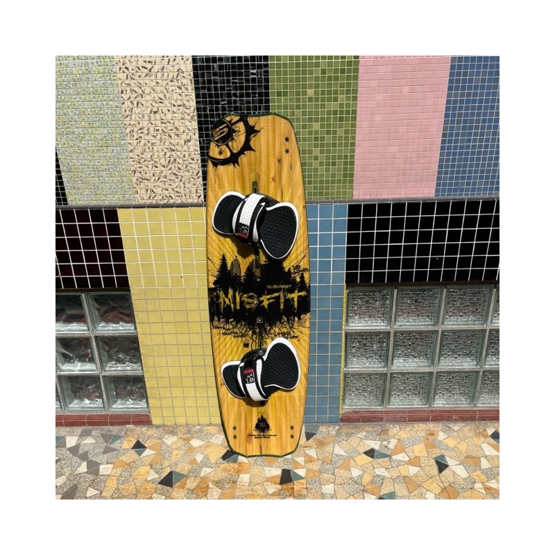 Twin Tip occasion Slingshot Misfit 132cm - The Corner Shop