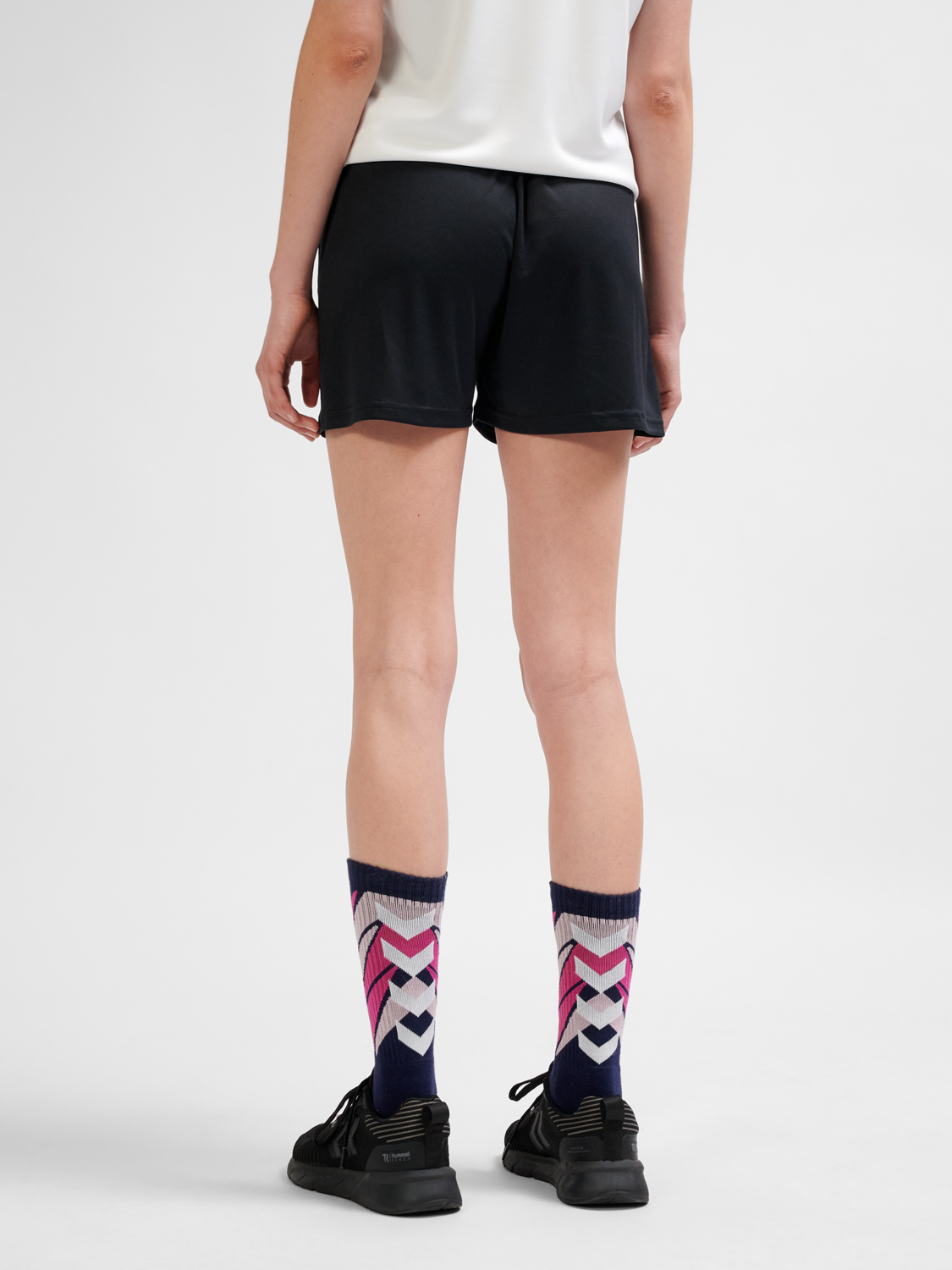 hmlGRAPHIC UNIVERSE SHORTS WOMAN