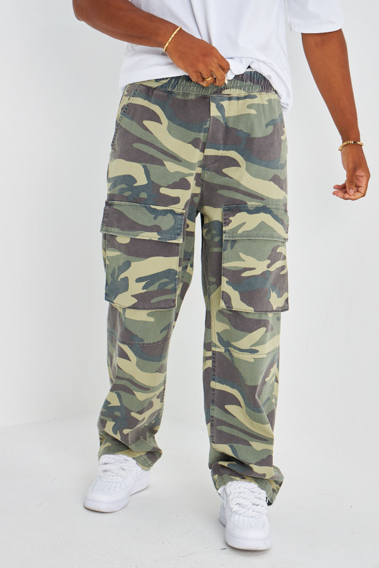 Jogger pant kaki camouflage