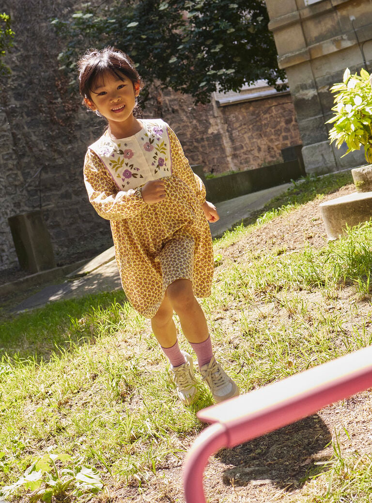 Robe écru, rose et vert fille