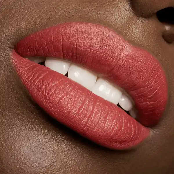 8h matte comfort lipliner 09 Fiery Red
