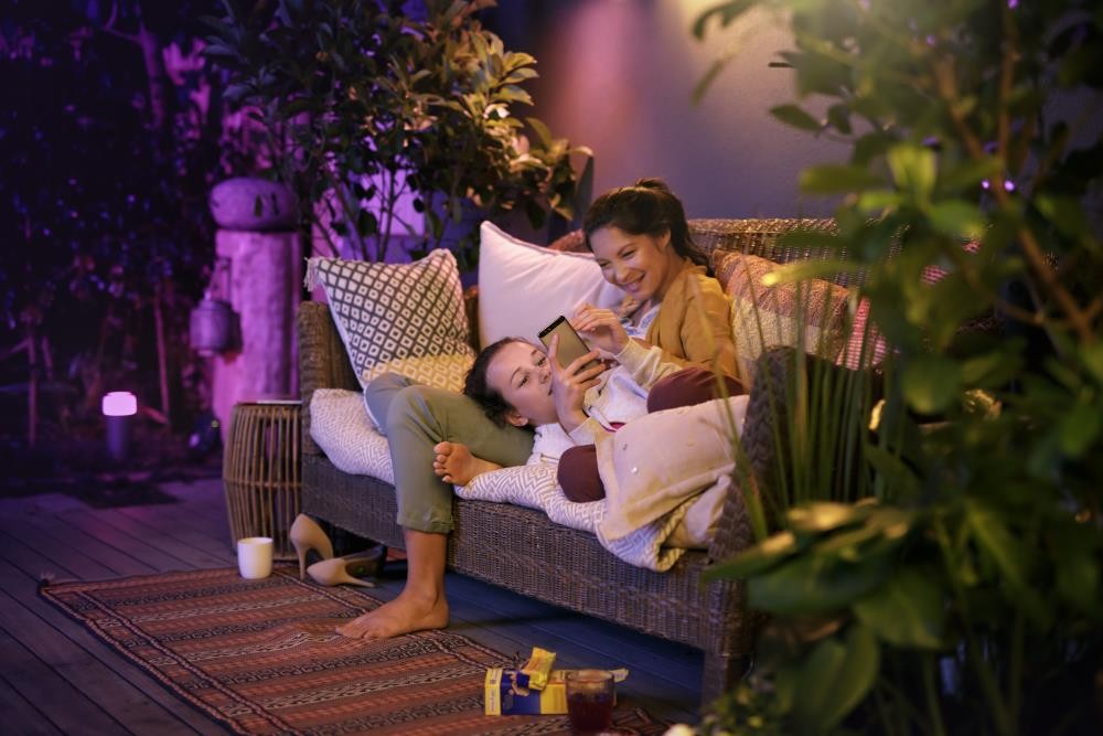 Philips Hue -Calla Outdoor Pedestal Extension - White & Color Ambiance