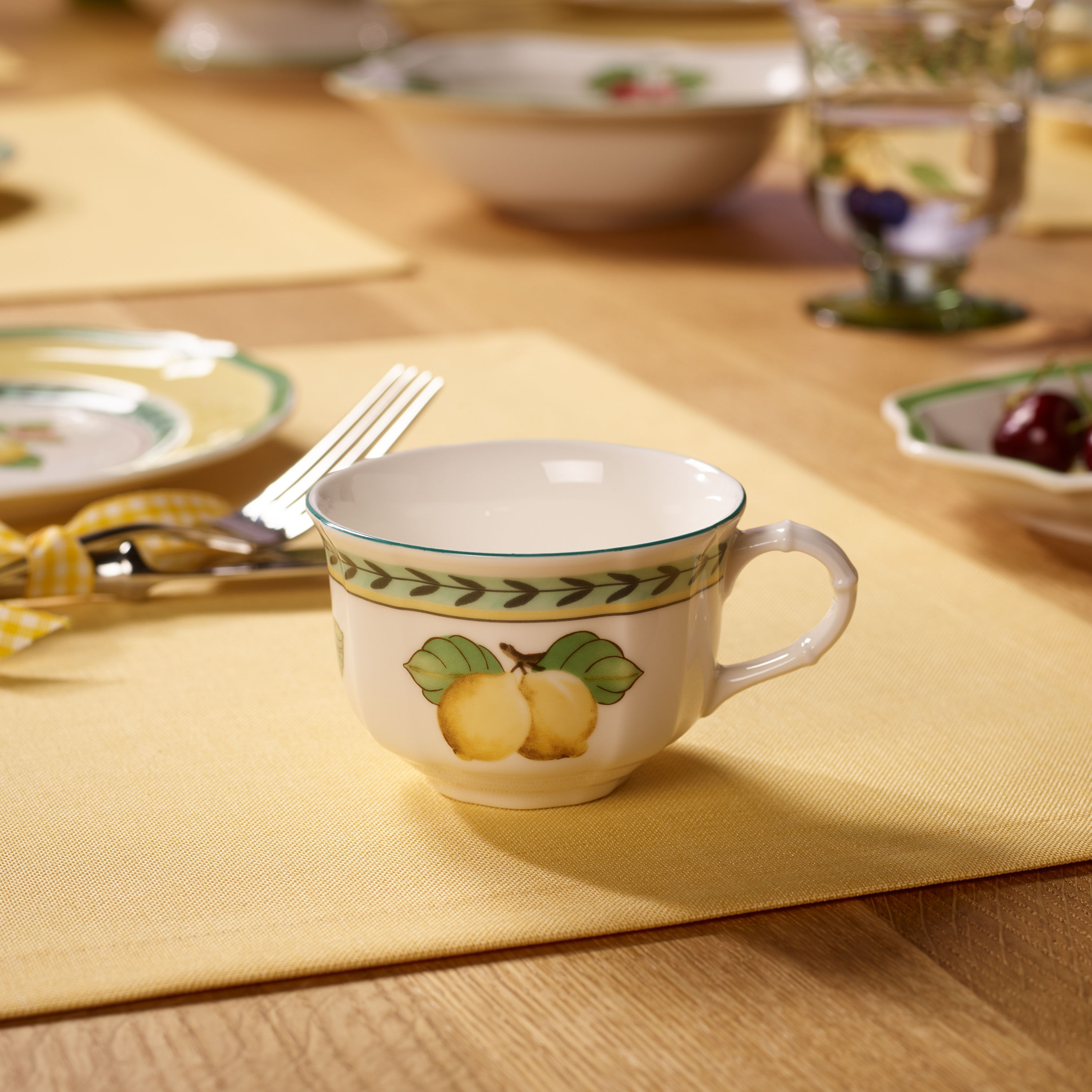 French Garden Tea cup Multi-colored, 4.4 oz, Premium Porcelain