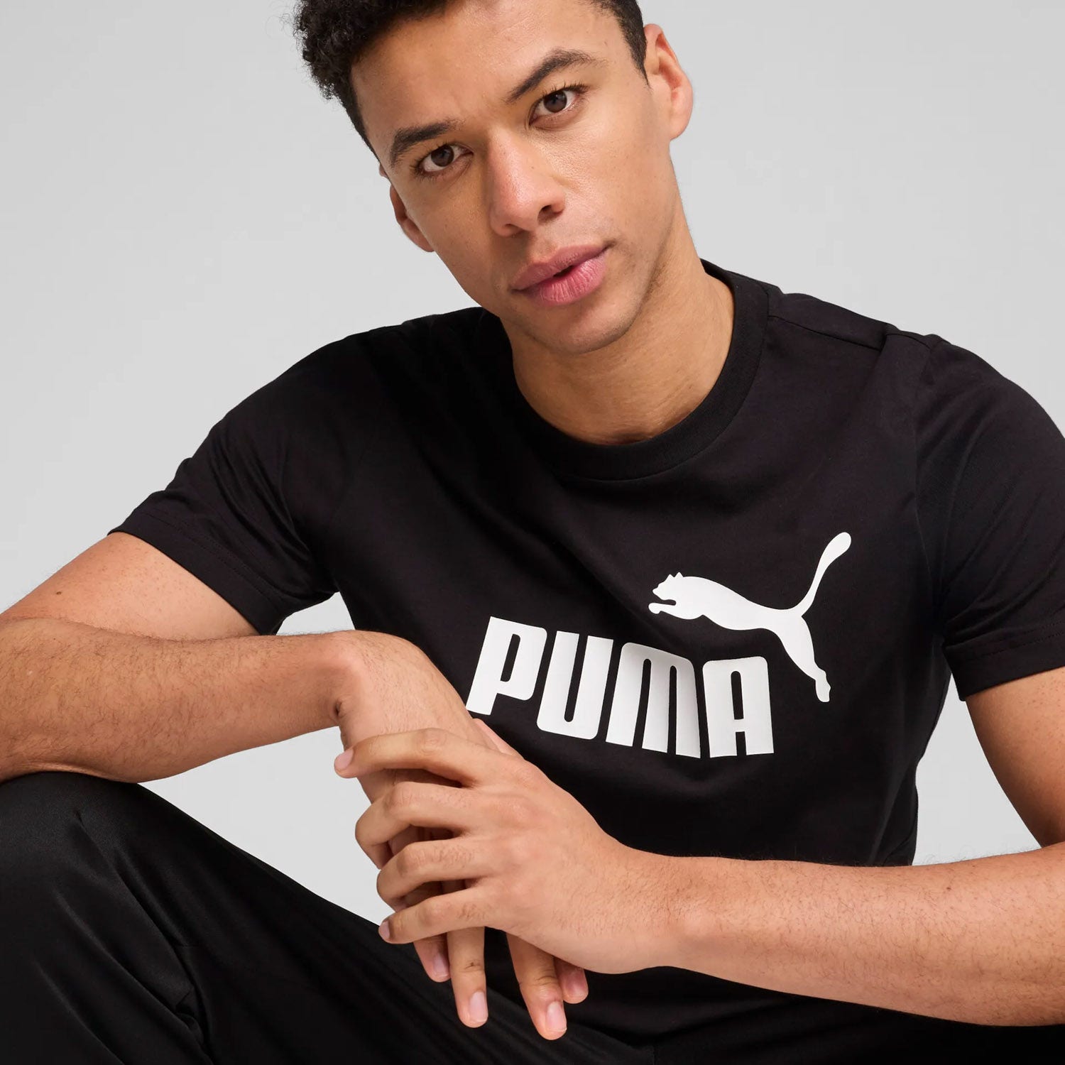 PUMA  Essentials nr. 1-logo Tee
