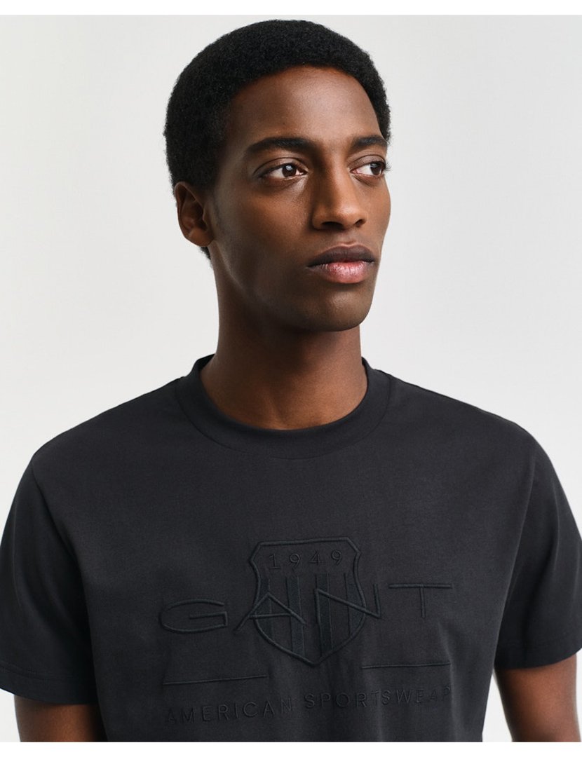 Tonal Shield Black T-shirt