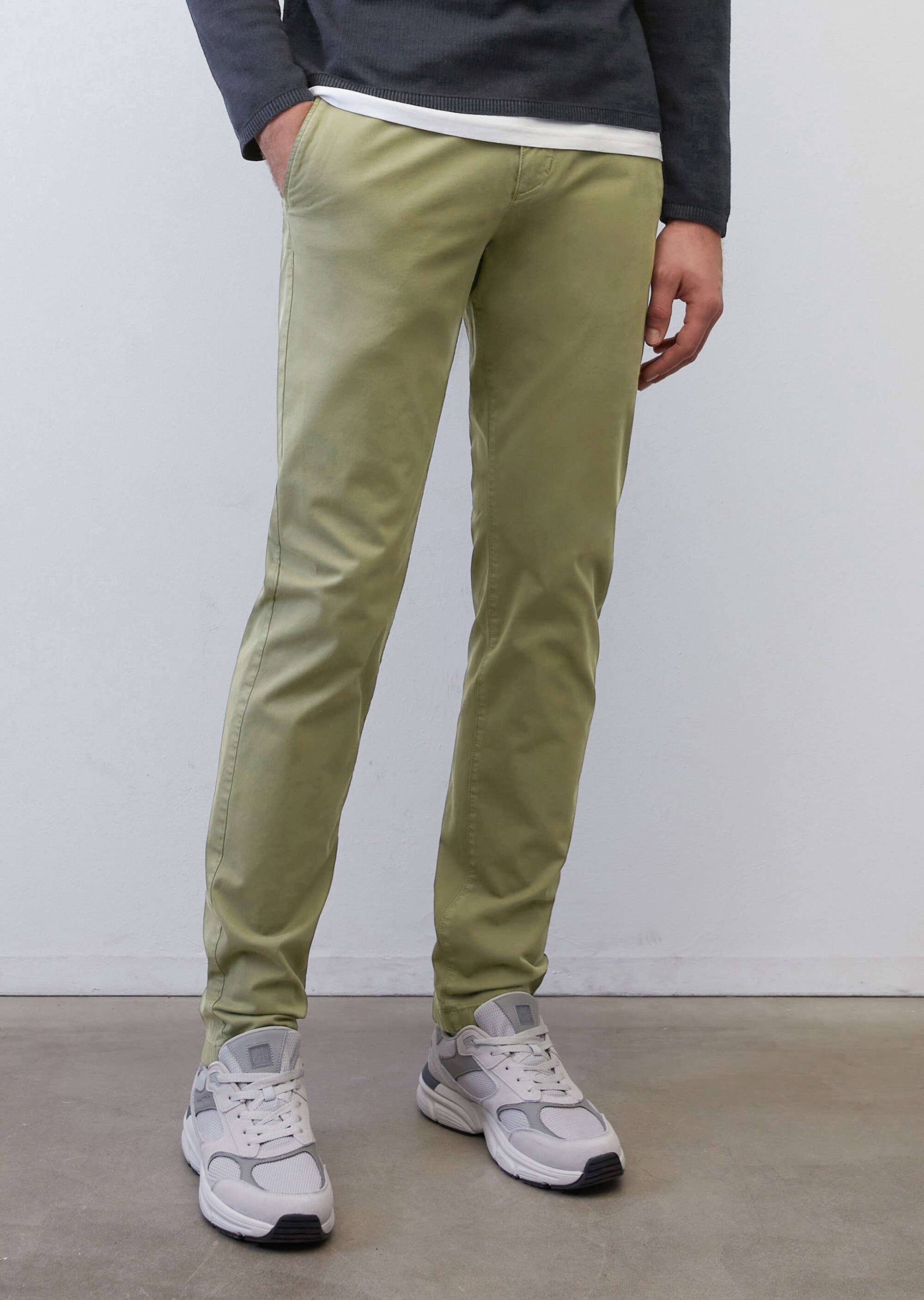 Chino - Modell OSBY jogger tapered aus hochwertigem Bio-Baumwolle-Mix