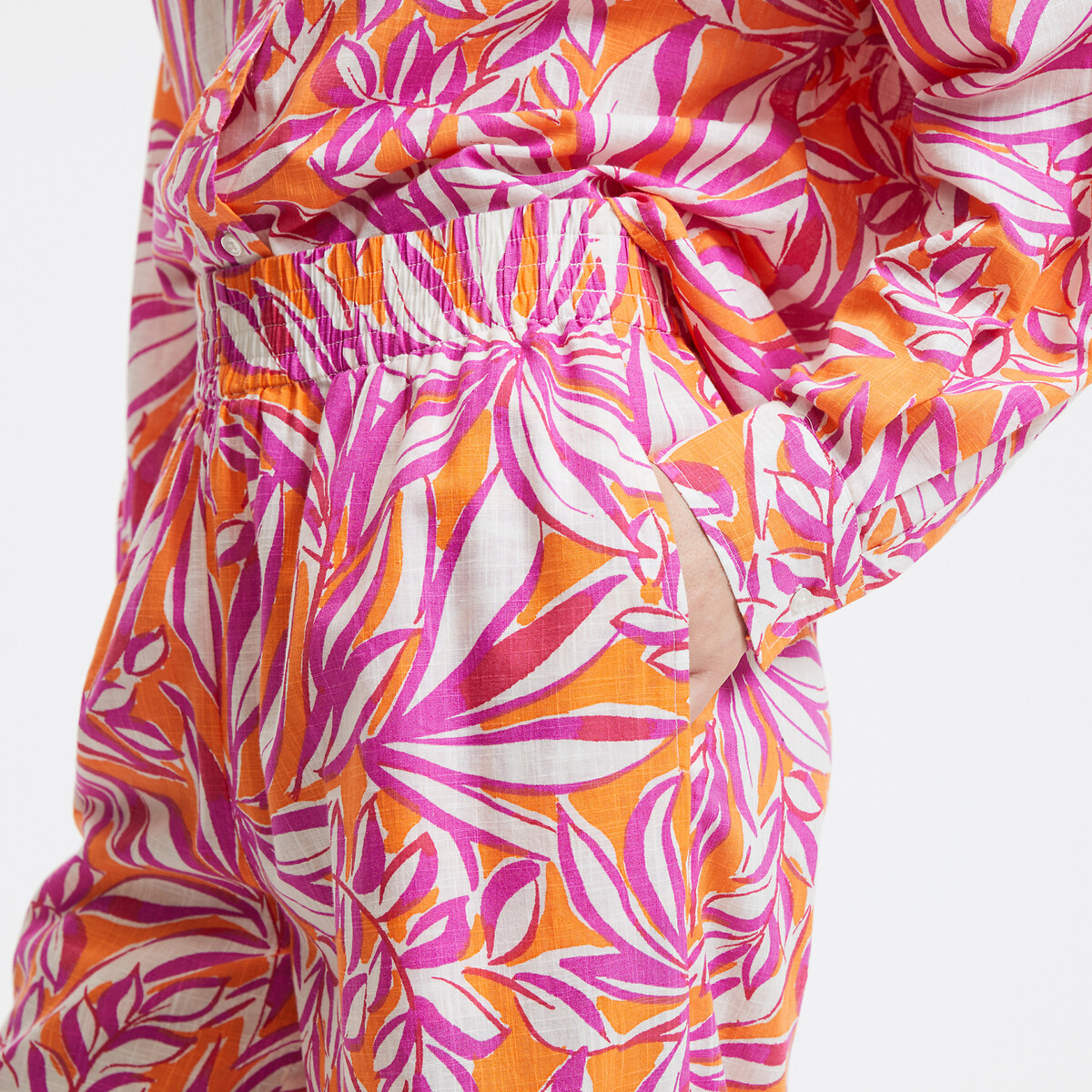 COLEÇÕES LA REDOUTE<br>Calças de perna larga, cintura elástica, estampa floral