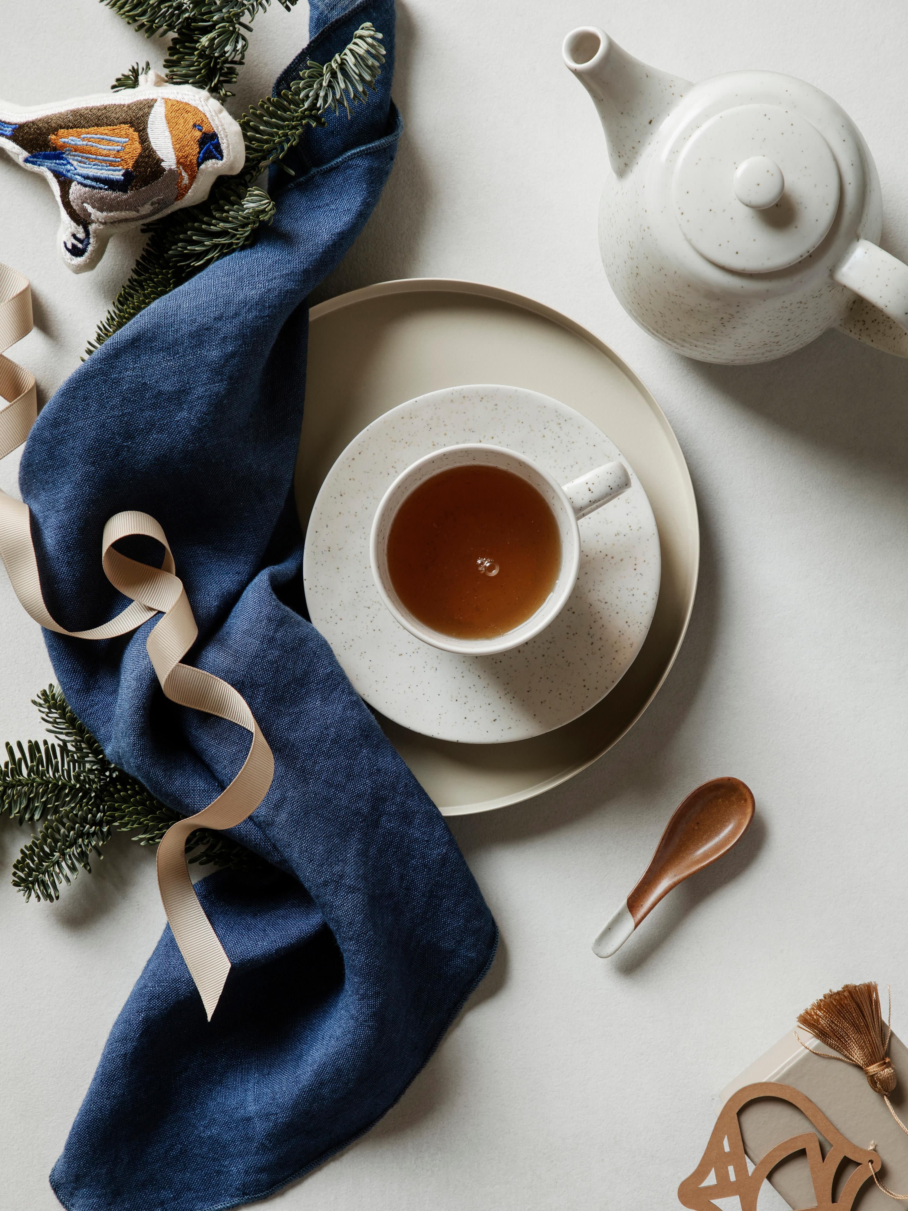 Handgemaakte koffiekopje Nordic Vanilla met schoteltje