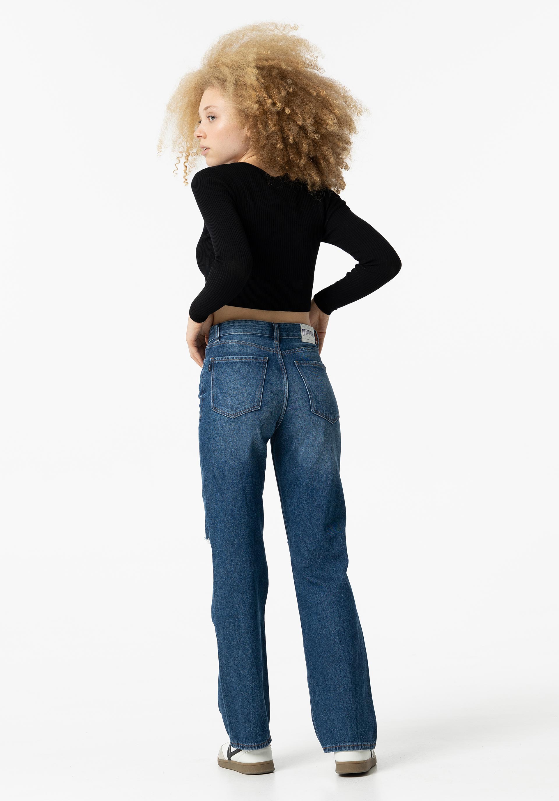 Jeans Taylor Straight Fit com Rasgões