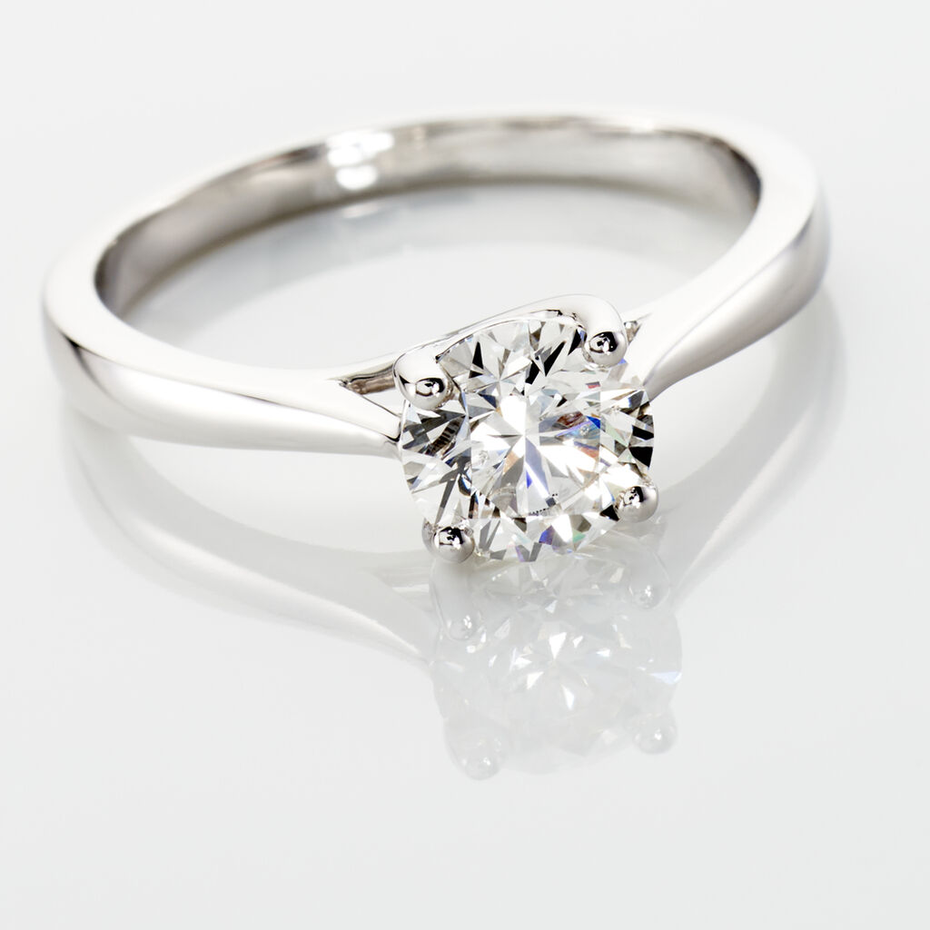 Bague Solitaire Fiona Or Blanc Diamant Synthetique