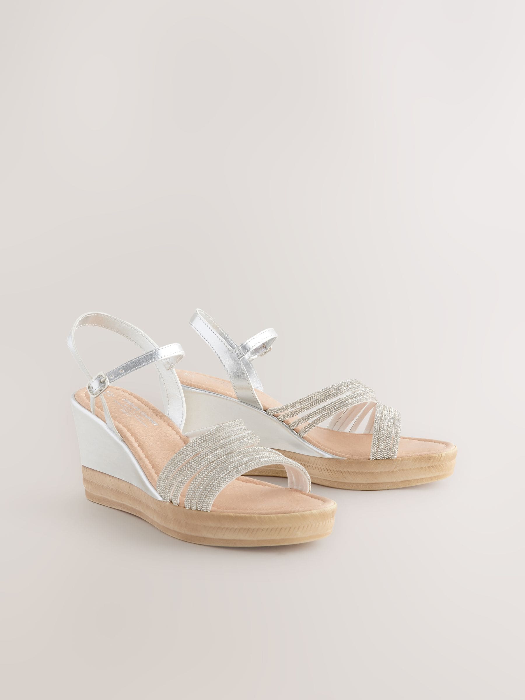 Zilver - Round Toe Asymmetrical Bling Platform Wedges