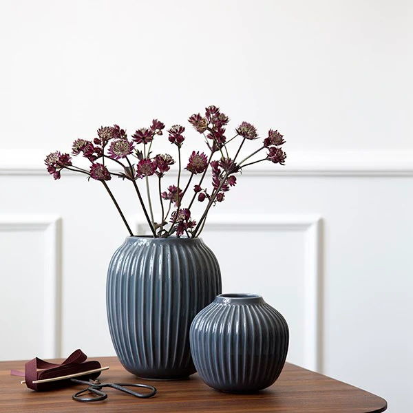 Kähler  Hammershøi vase, grå -  H: 25 cm.